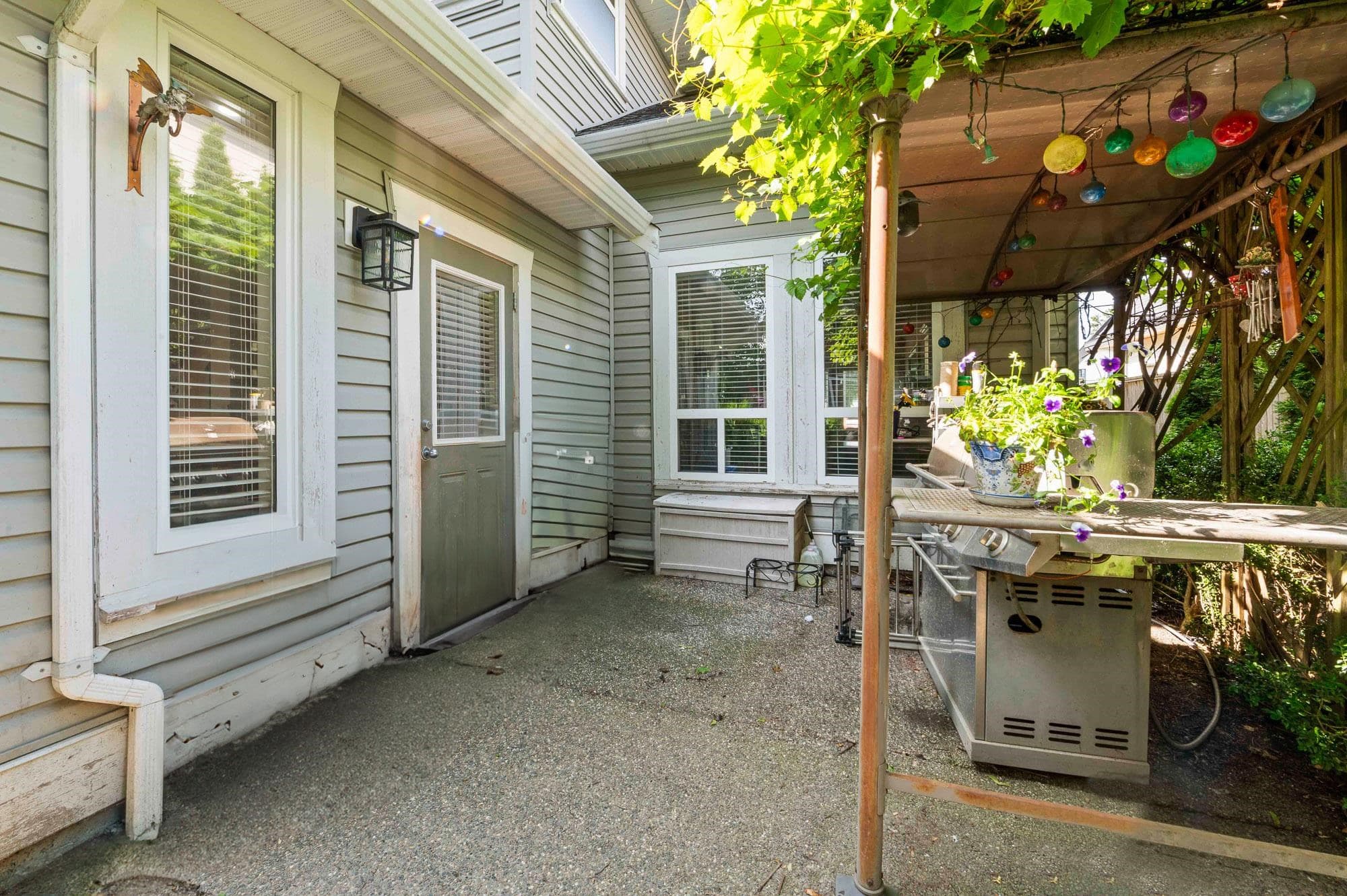 14262 71 Avenue, Surrey, V3W 2L1 — photo 5