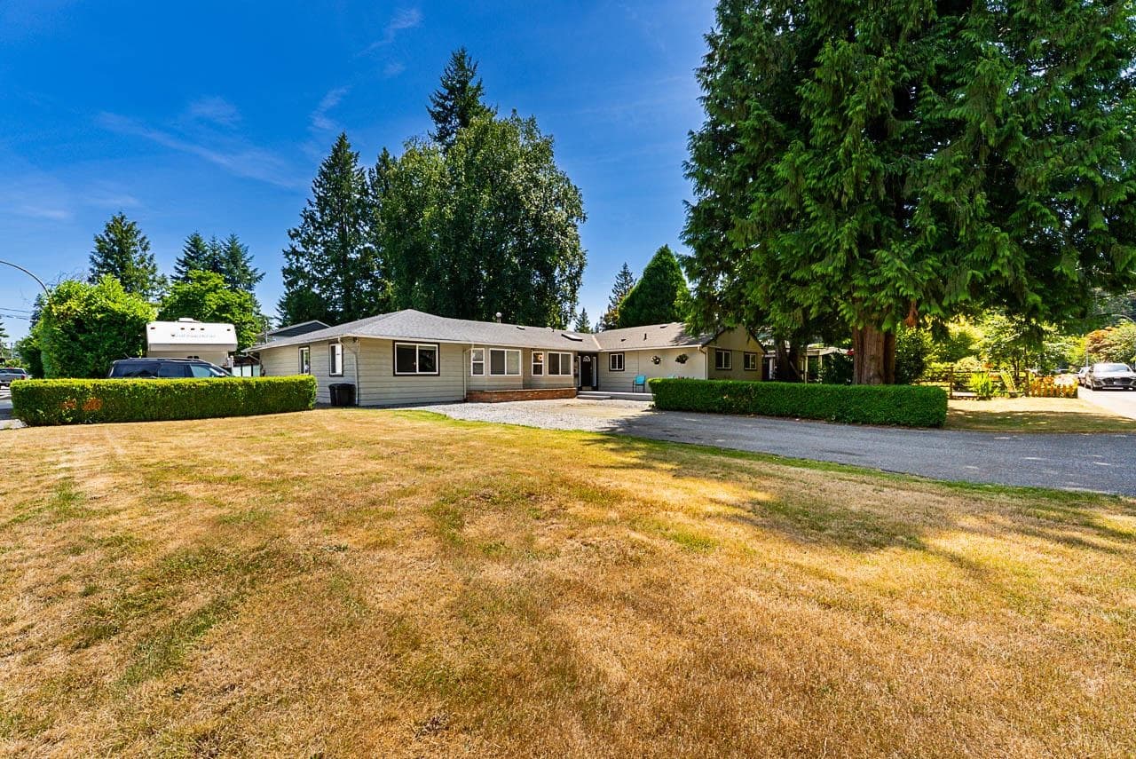 4566 206a Street, Langley, V3A 2C8 — photo 3