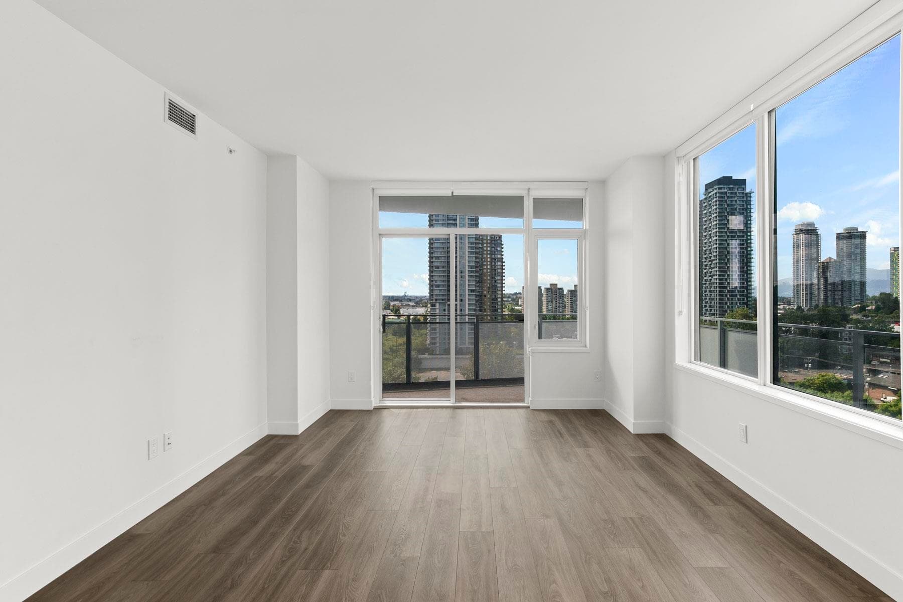 1107 - 4433 Alaska Street, Burnaby, V5C 0N3 — photo 4