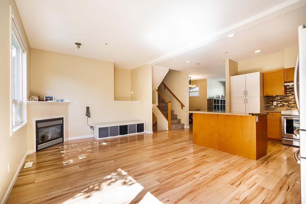 70 - 3127 Skeena Street, Port Coquitlam, V3B 8G5 — photo 5
