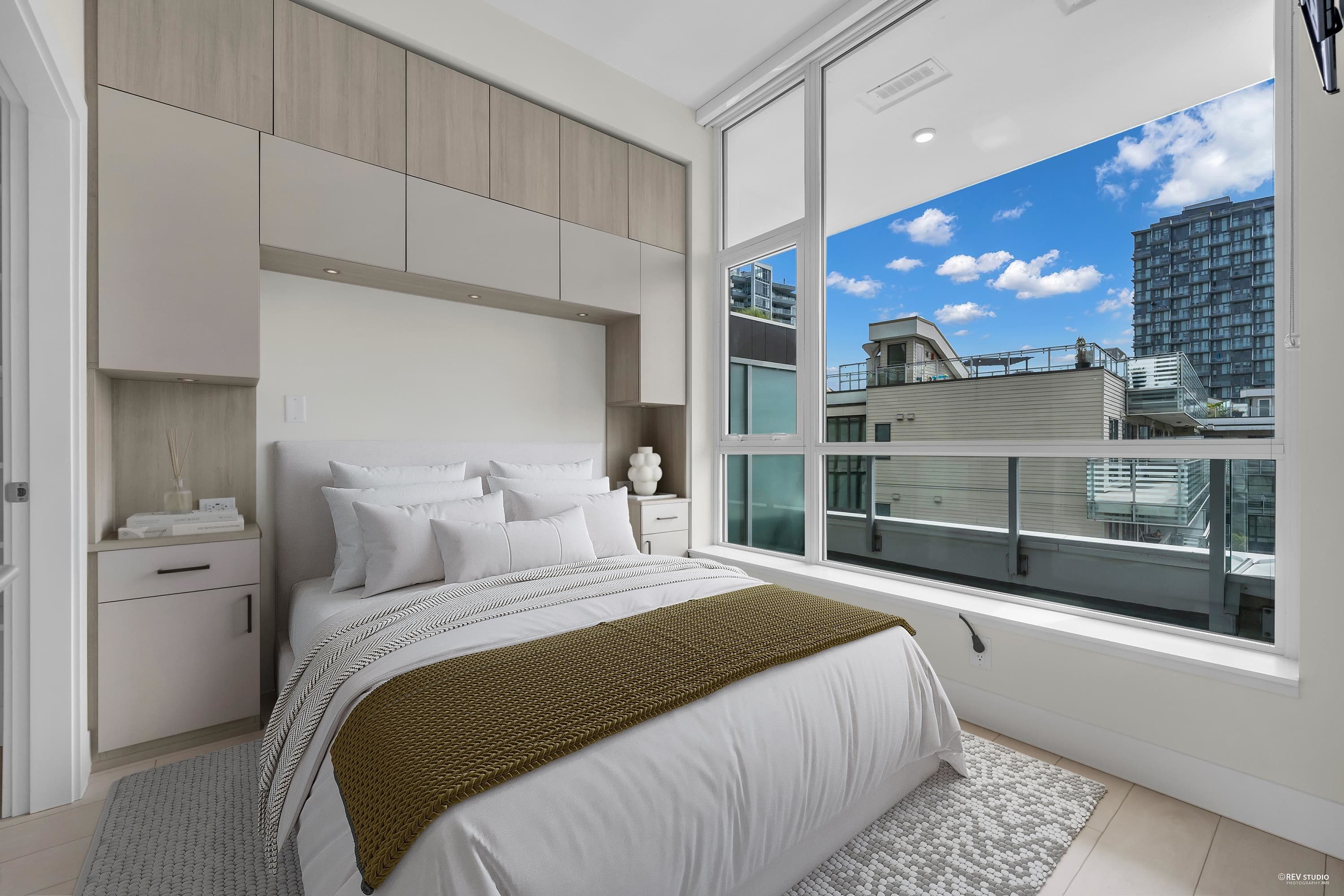601 - 3438 Sawmill Crescent, Vancouver, V5S 0E3 — photo 2