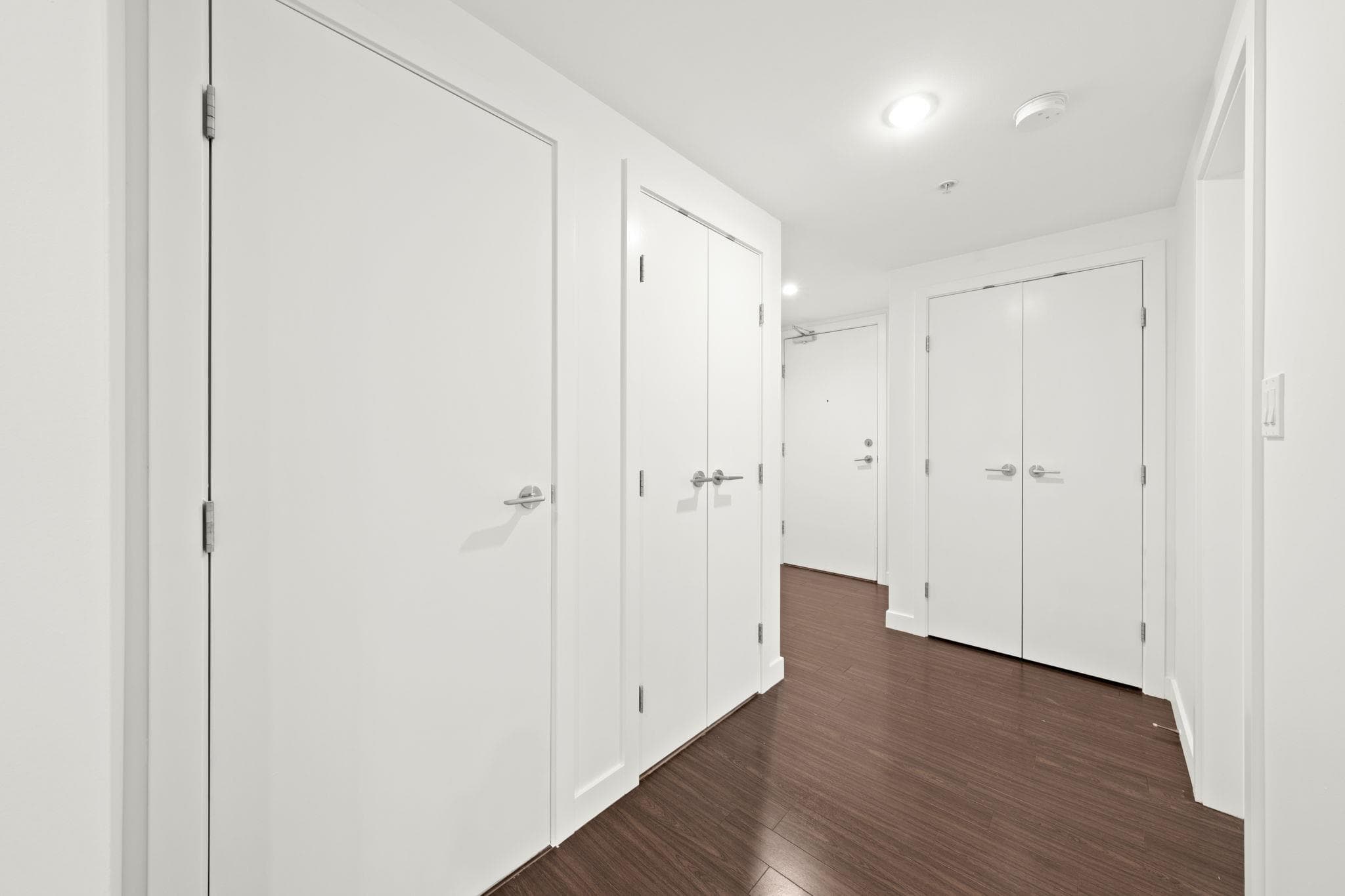601 - 7371 Westminster Highway, Richmond, V6X 0B4 — photo 3