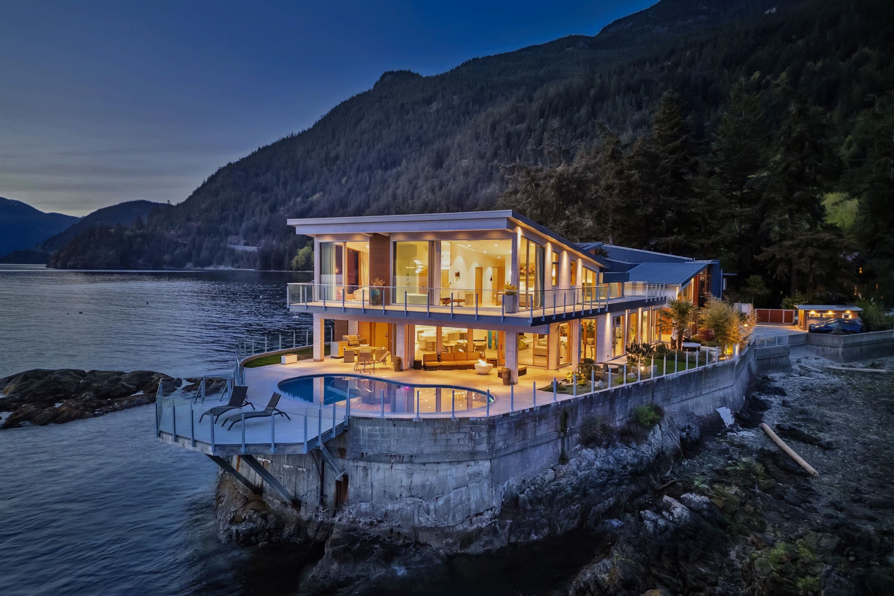 15 Brunswick Beach Road, Lions Bay, V0N 2E0 — photo 3