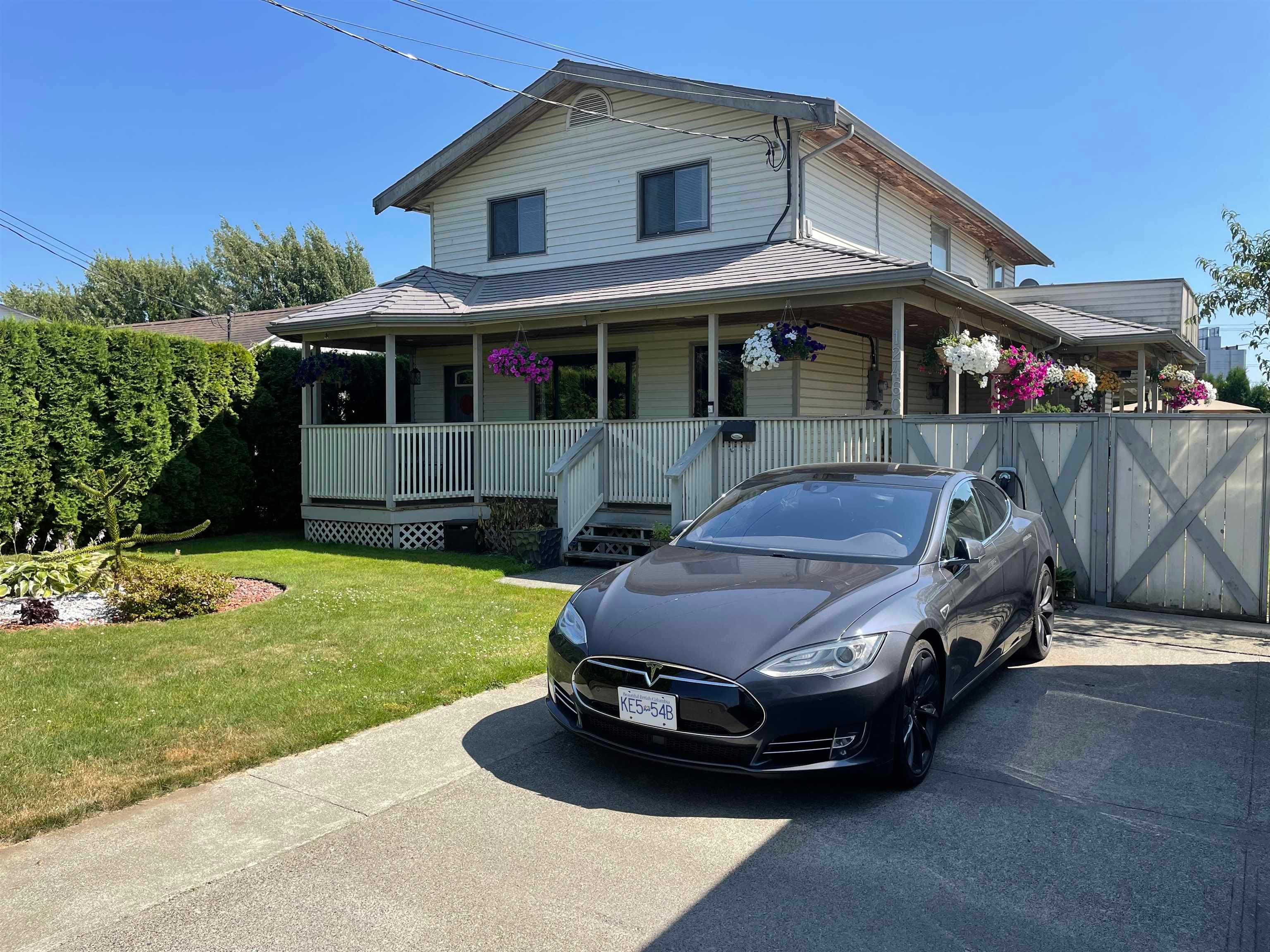 12460 113 Avenue, Surrey