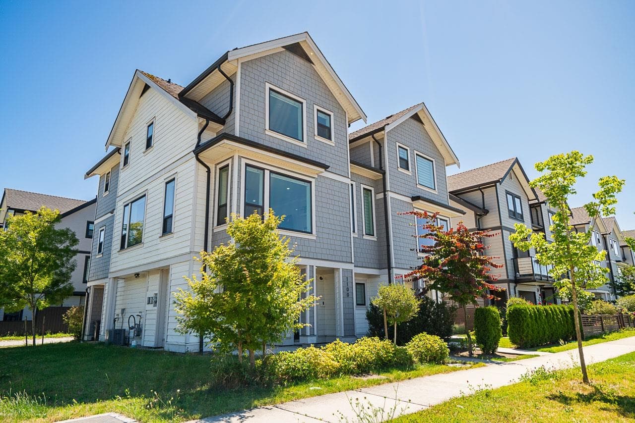 1100 Salter Street, New Westminster