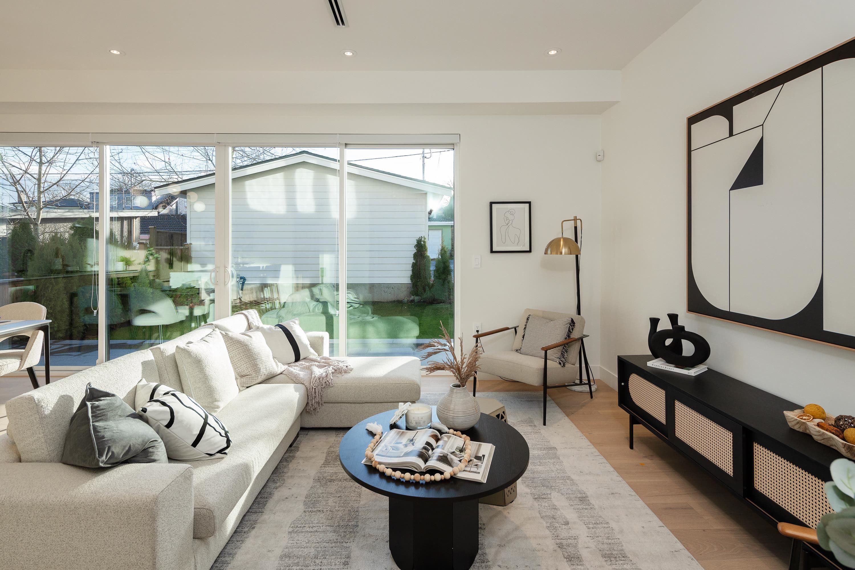 32 E 37th Avenue, Vancouver