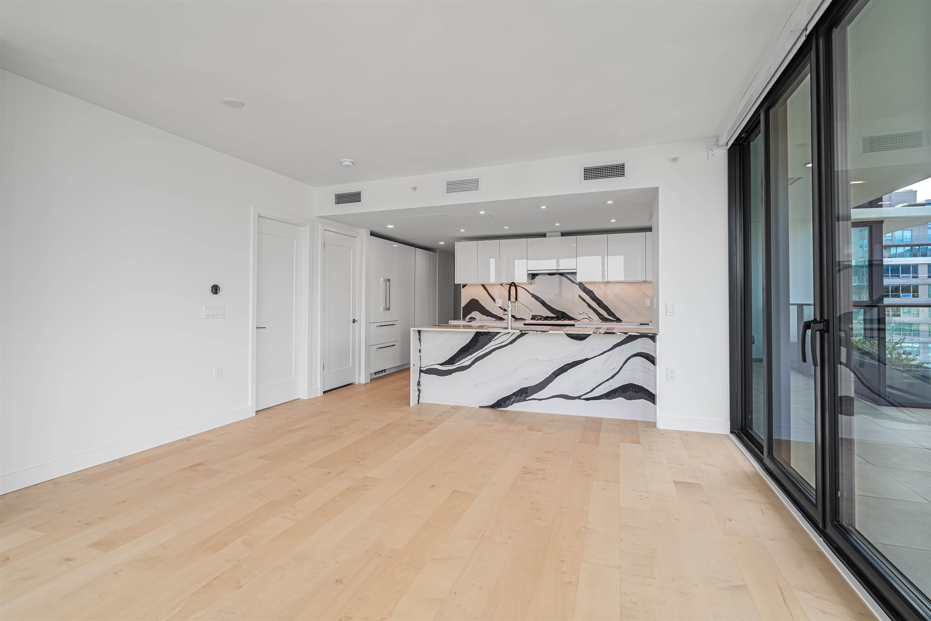 1309 - 135 E 13th Street, North Vancouver, V7L 0J8 — photo 4