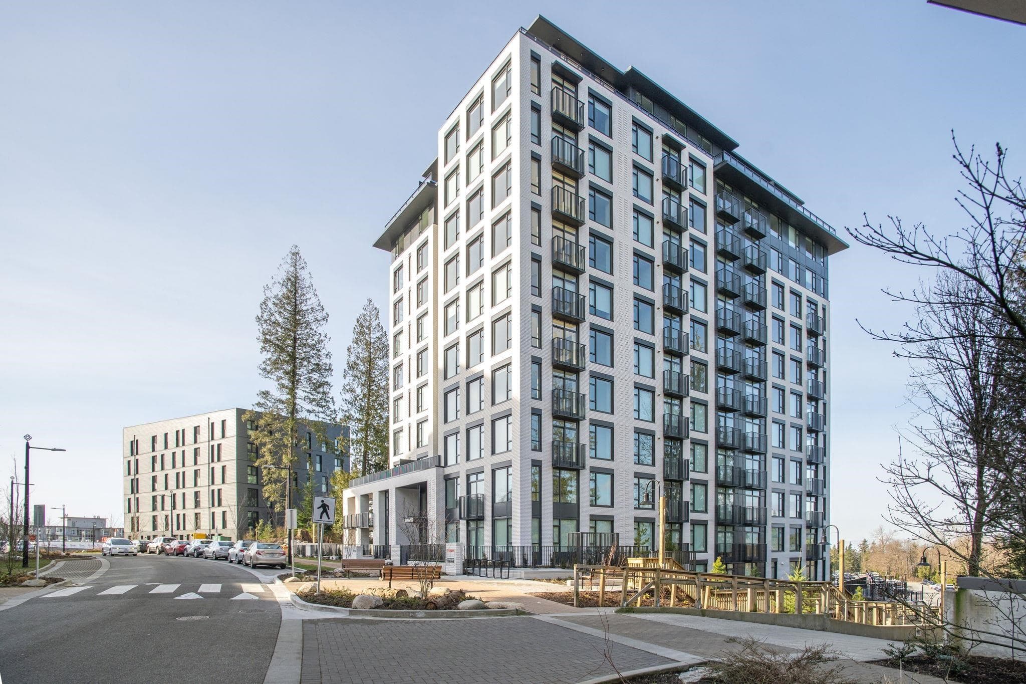 905 - 8750 University Crescent, Burnaby, V5A 0G9 — photo 1