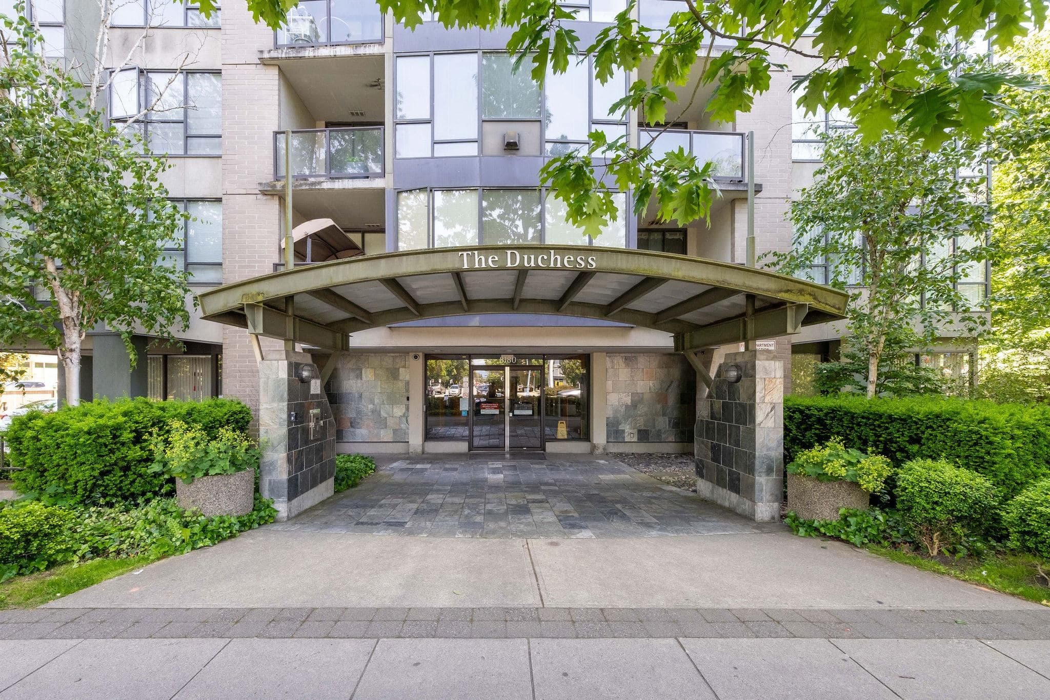1702 - 8180 Granville Avenue, Richmond, V6Y 4G1 — photo 2