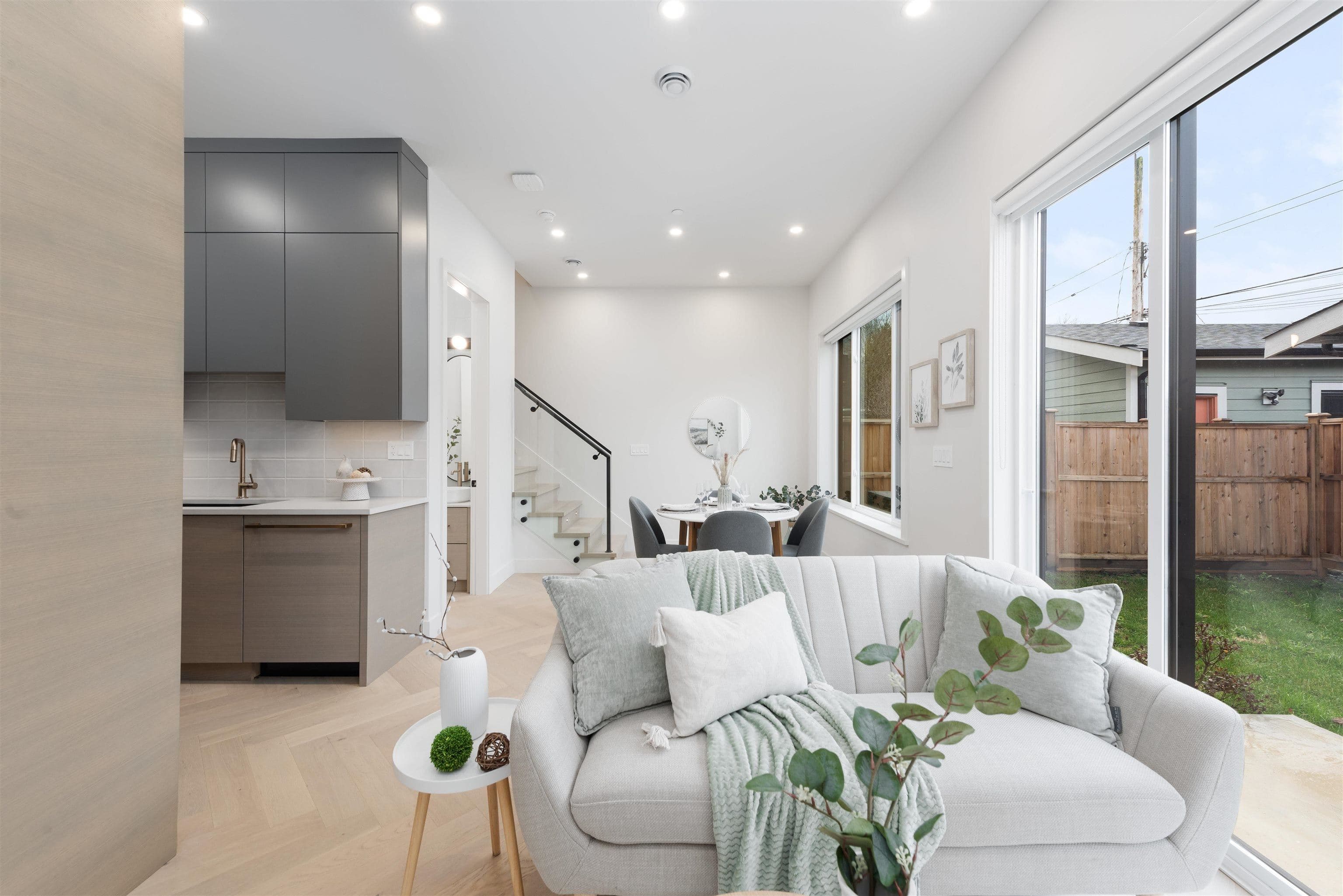 3349 Kaslo Street, Vancouver, V5M 3H3 — photo 2