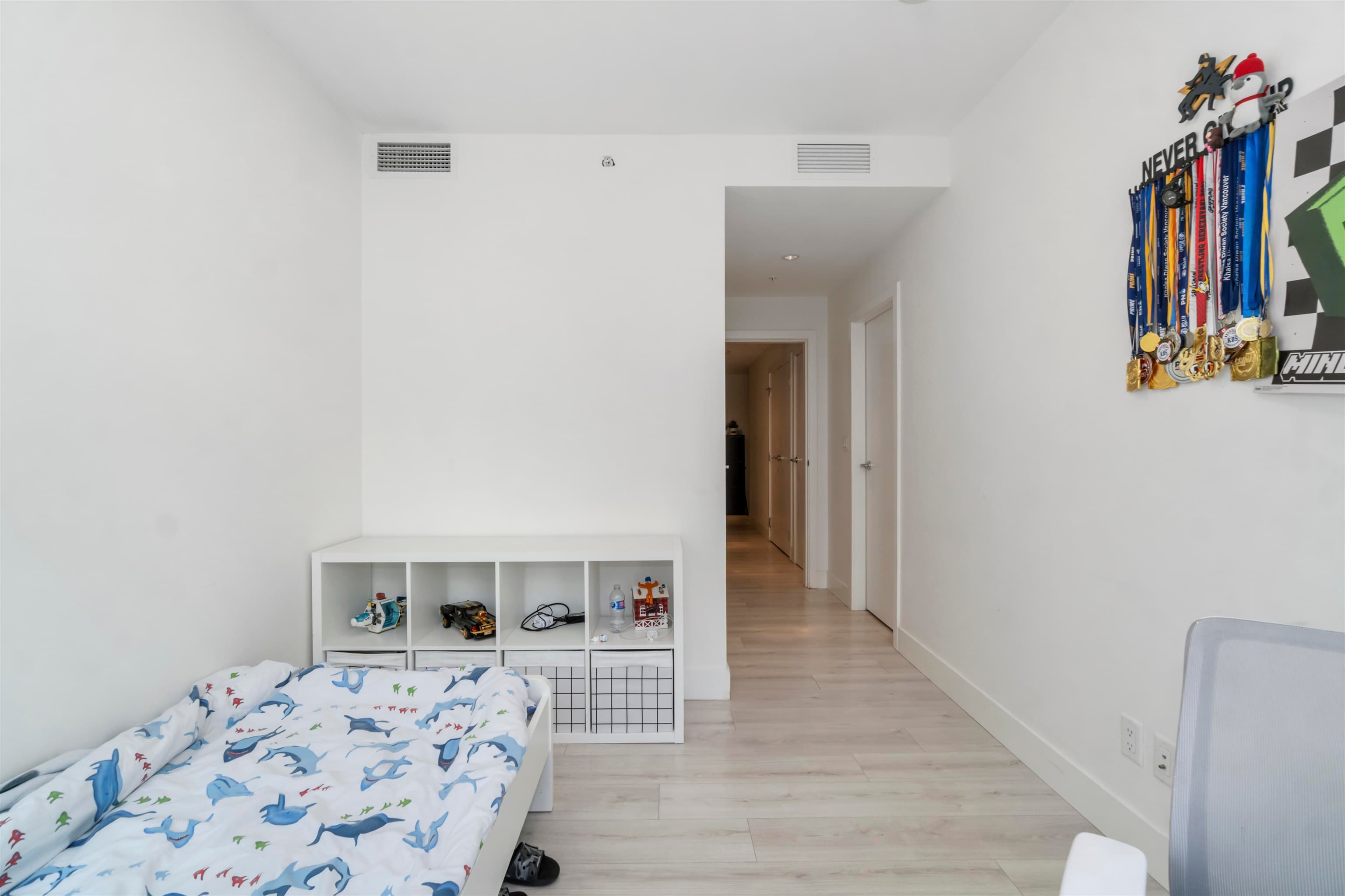 402 - 7388 Kingsway, Burnaby, V3N 0G9 — photo 5