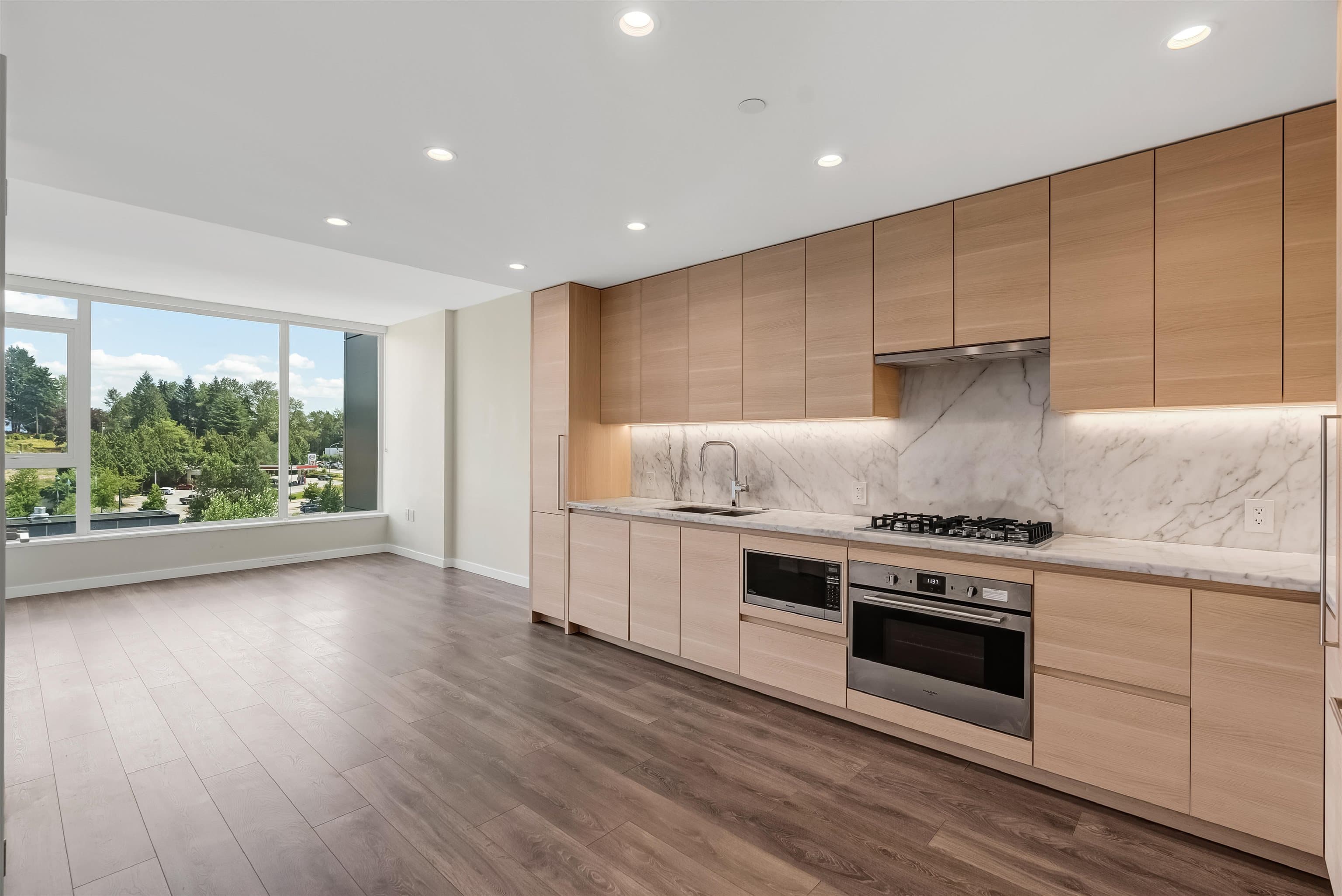 903 - 305 Morrissey Road, Port Moody, V3H 0M3 — photo 3