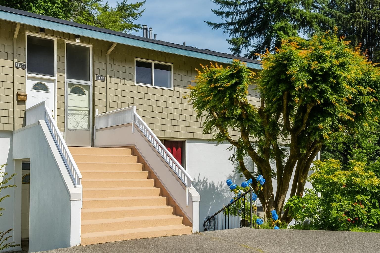 1134 Chateau Place, Port Moody, V3H 1N6 — photo 2
