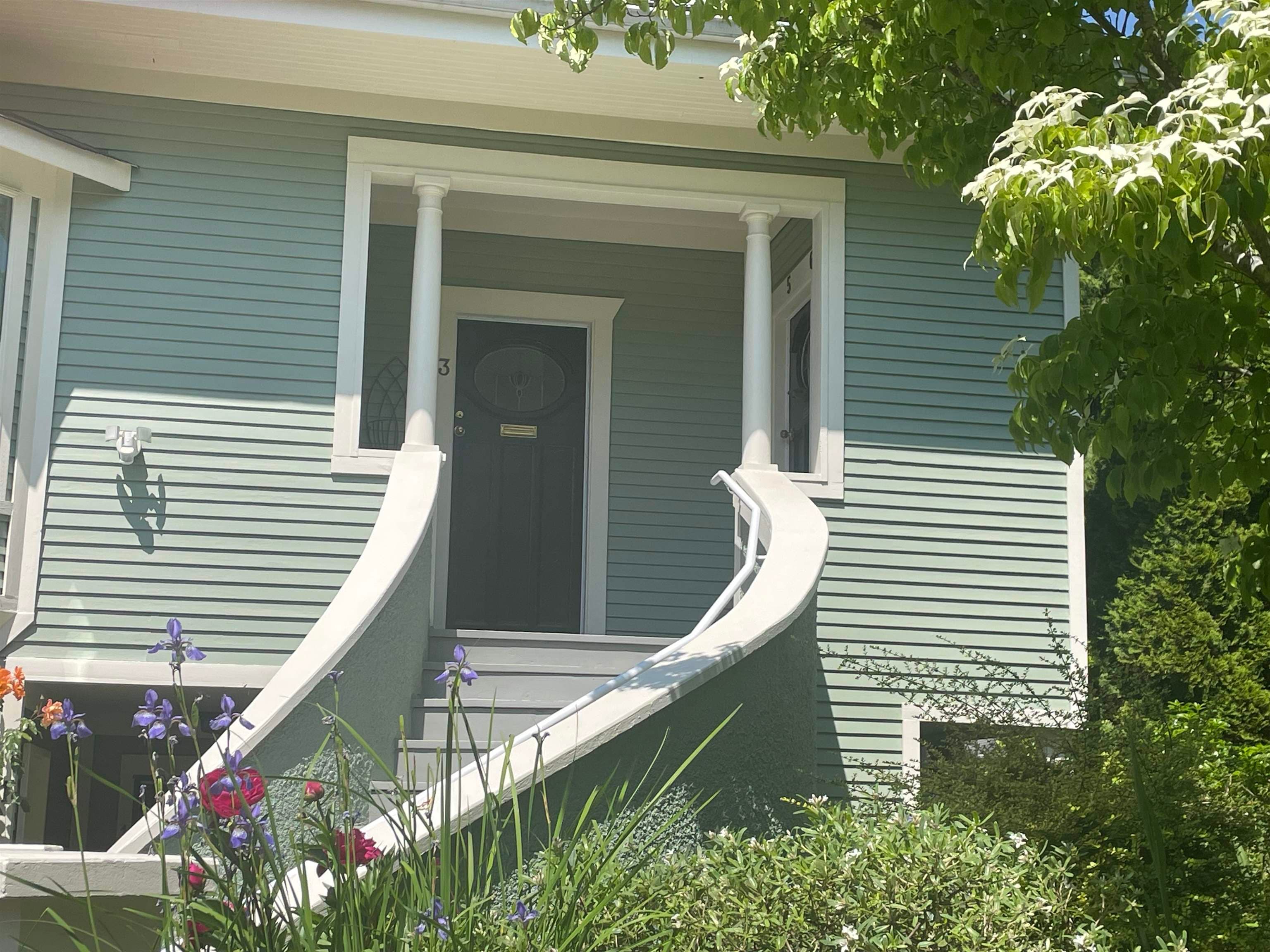 3 - 335 W 13th Avenue, Vancouver