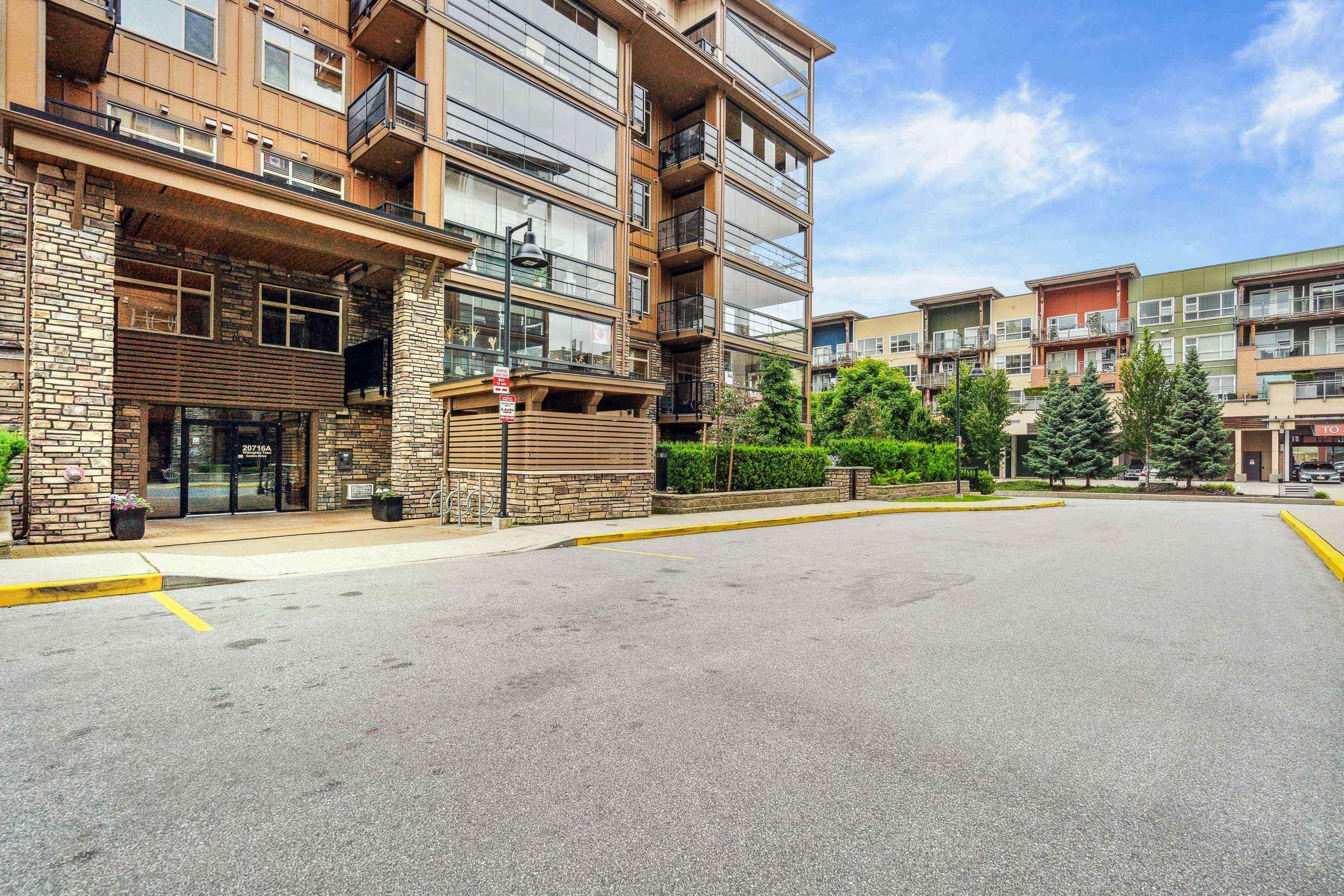 A511 - 20716 Willoughby Town Centre Drive, Langley, V2Y 3J7 — photo 3