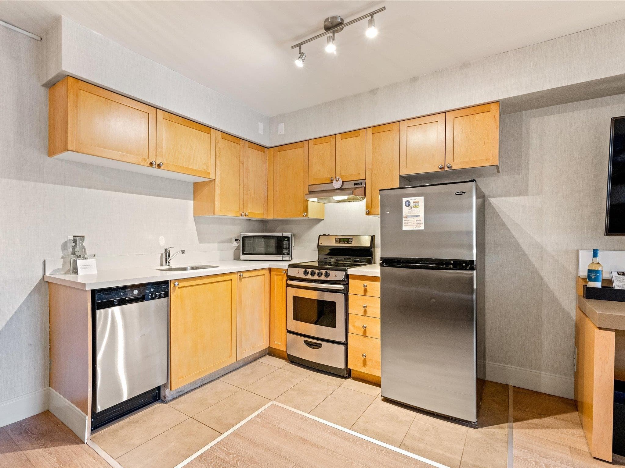 2428 - 4308 Main Street, Whistler, V8E 1A9 — photo 5