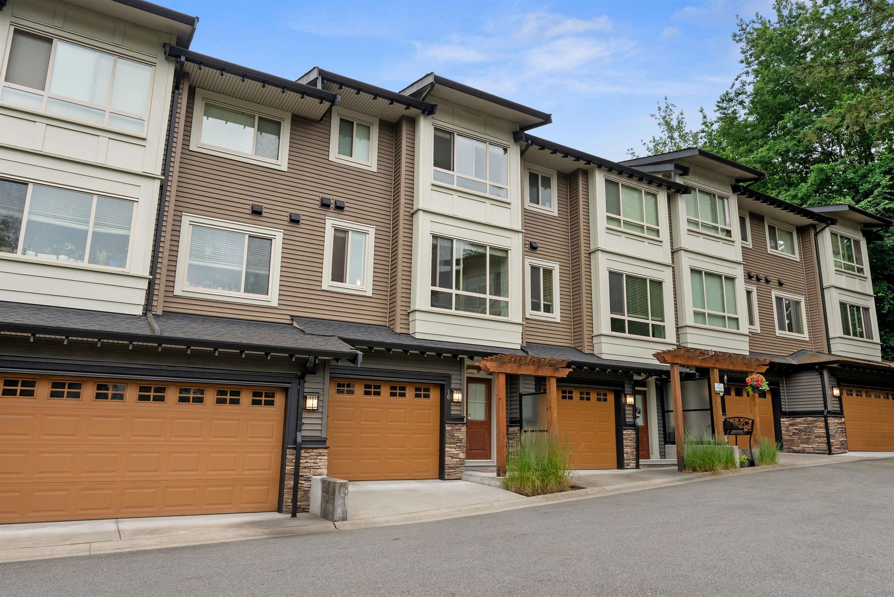 16 - 23986 104 Avenue, Maple Ridge, V2W 0G8 — photo 1