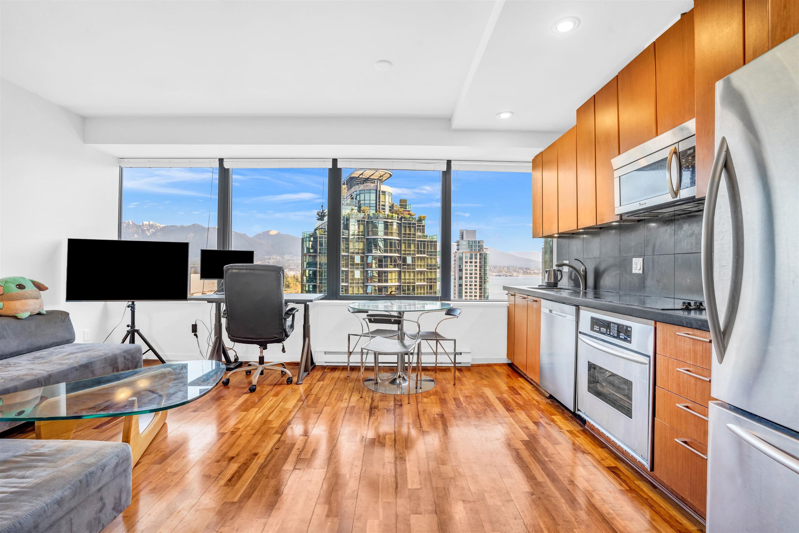 1504 - 1333 W Georgia Street, Vancouver, V6E 4V3 — photo 5