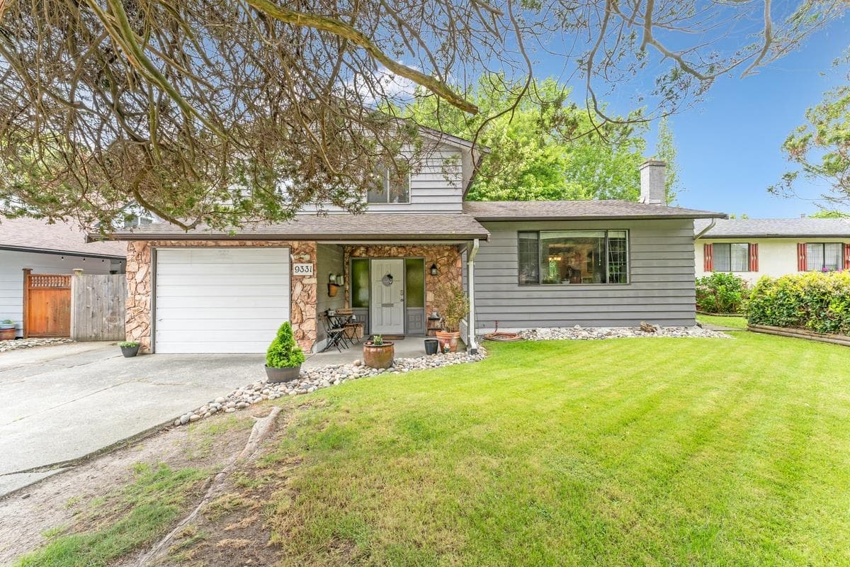 9331 Ryan Crescent, Richmond