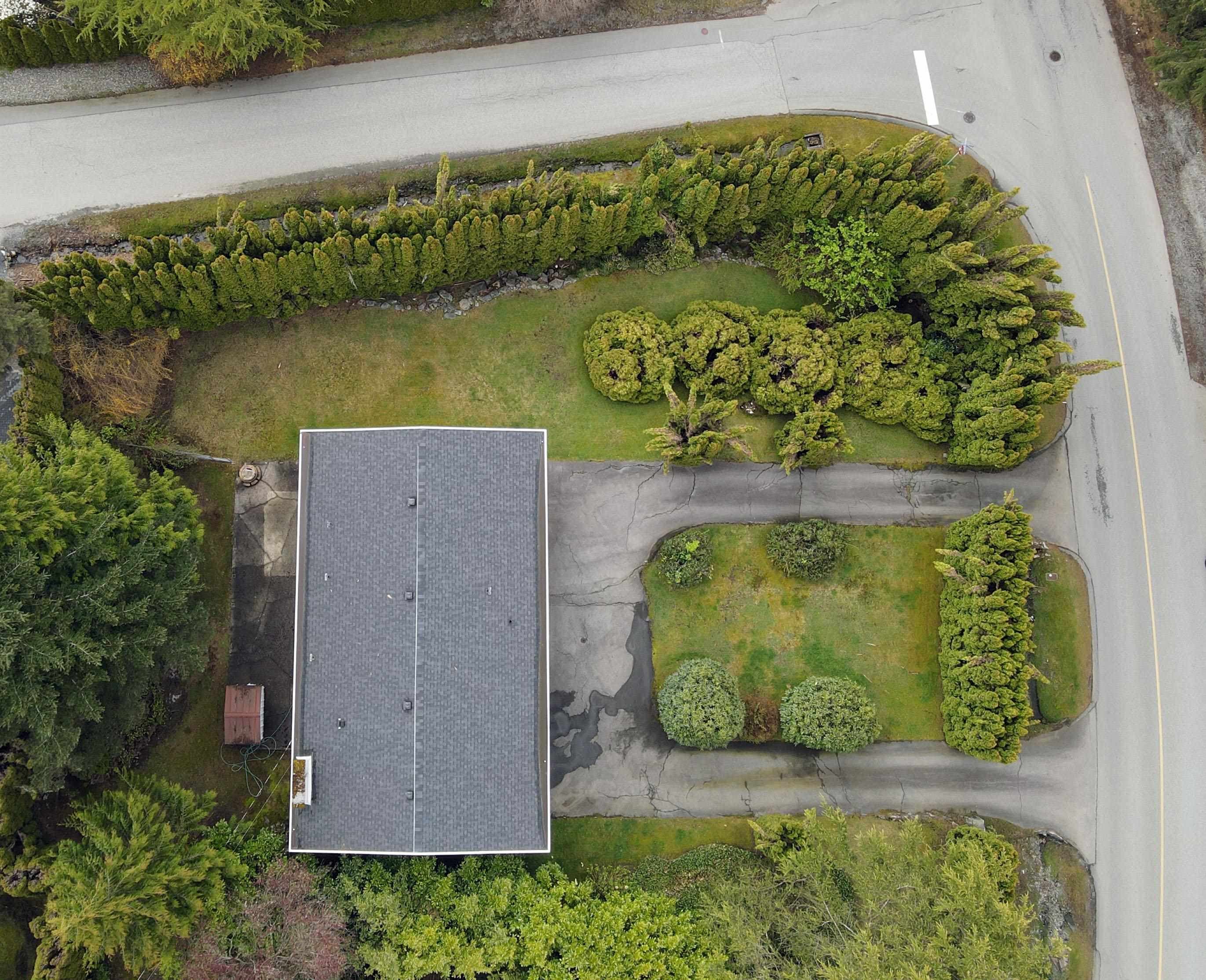 905 Greenwood Road, West Vancouver, V7S 1X9 — photo 2