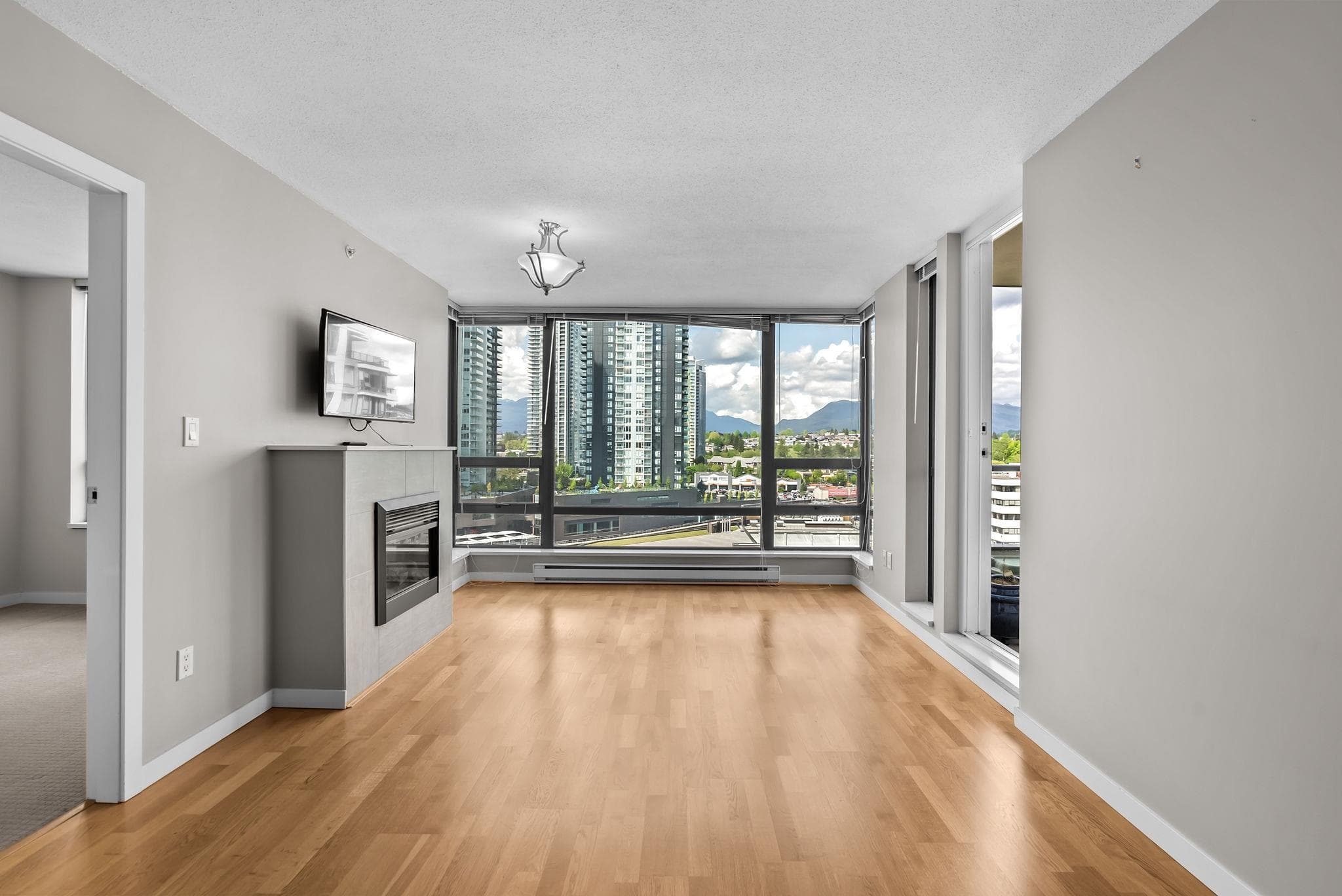 1608 - 4178 Dawson Street, Burnaby, V5C 0A1 — photo 5