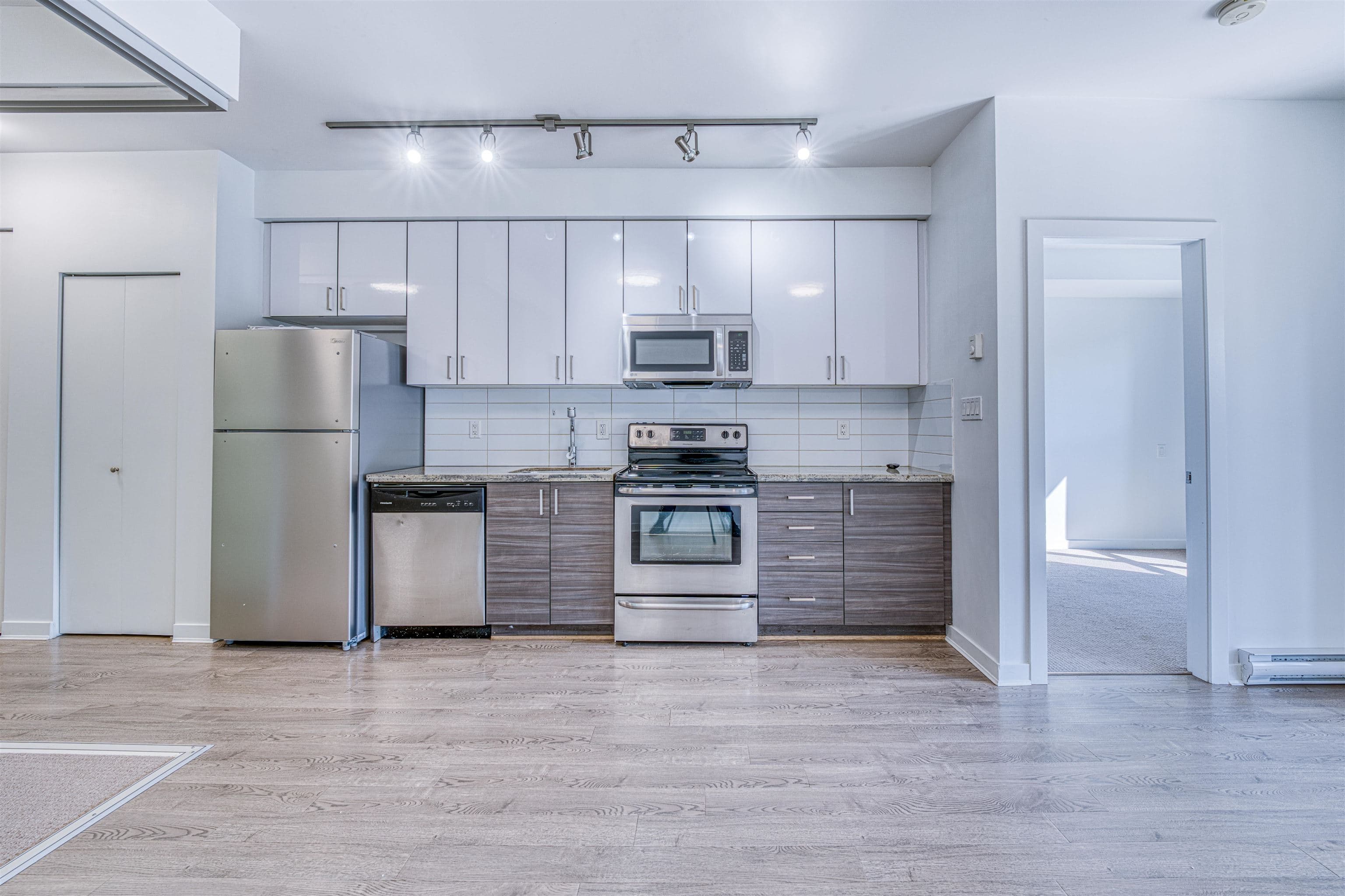 308 - 3688 Inverness Street, Vancouver, V5V 0C5 — photo 3
