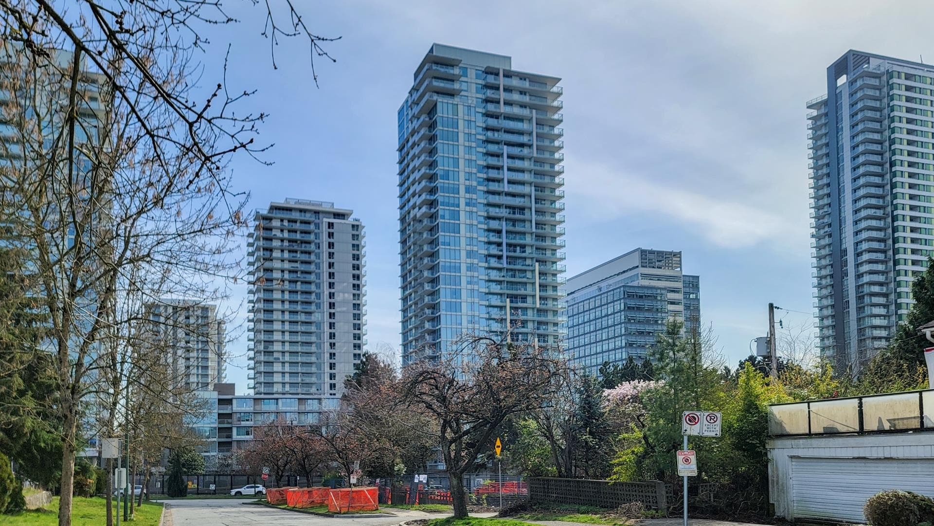 2601 - 8131 Nunavut Lane, Vancouver, V5X 0E2 — photo 1