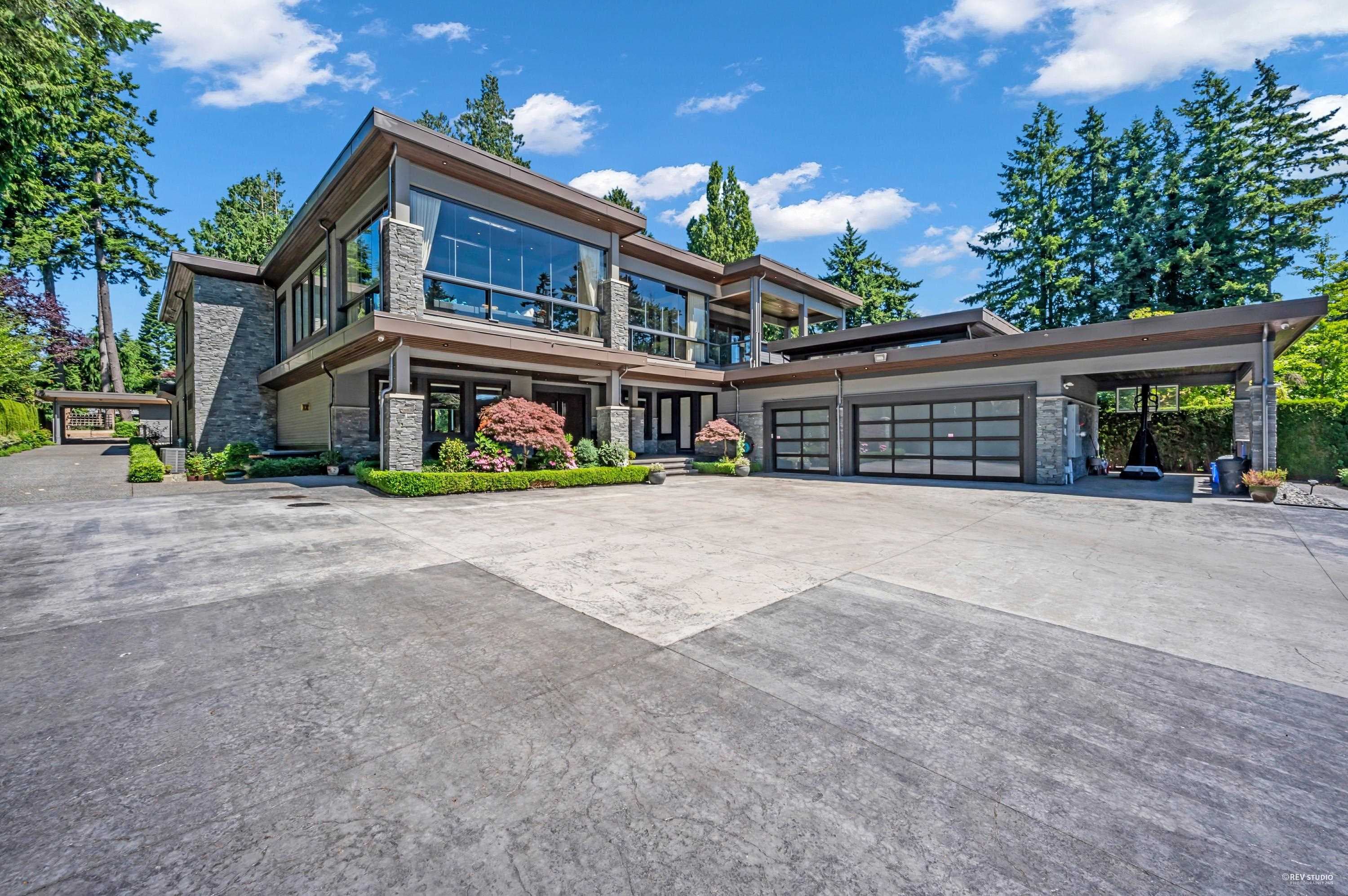13657 Marine Drive, White Rock