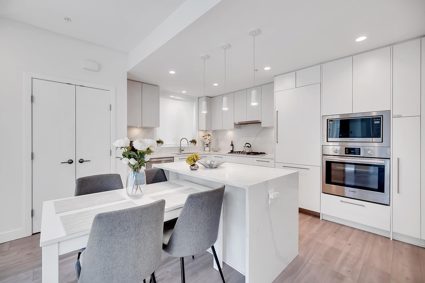 245 - 2035 Glenaire Drive, North Vancouver, V7P 1Y2 — photo 3