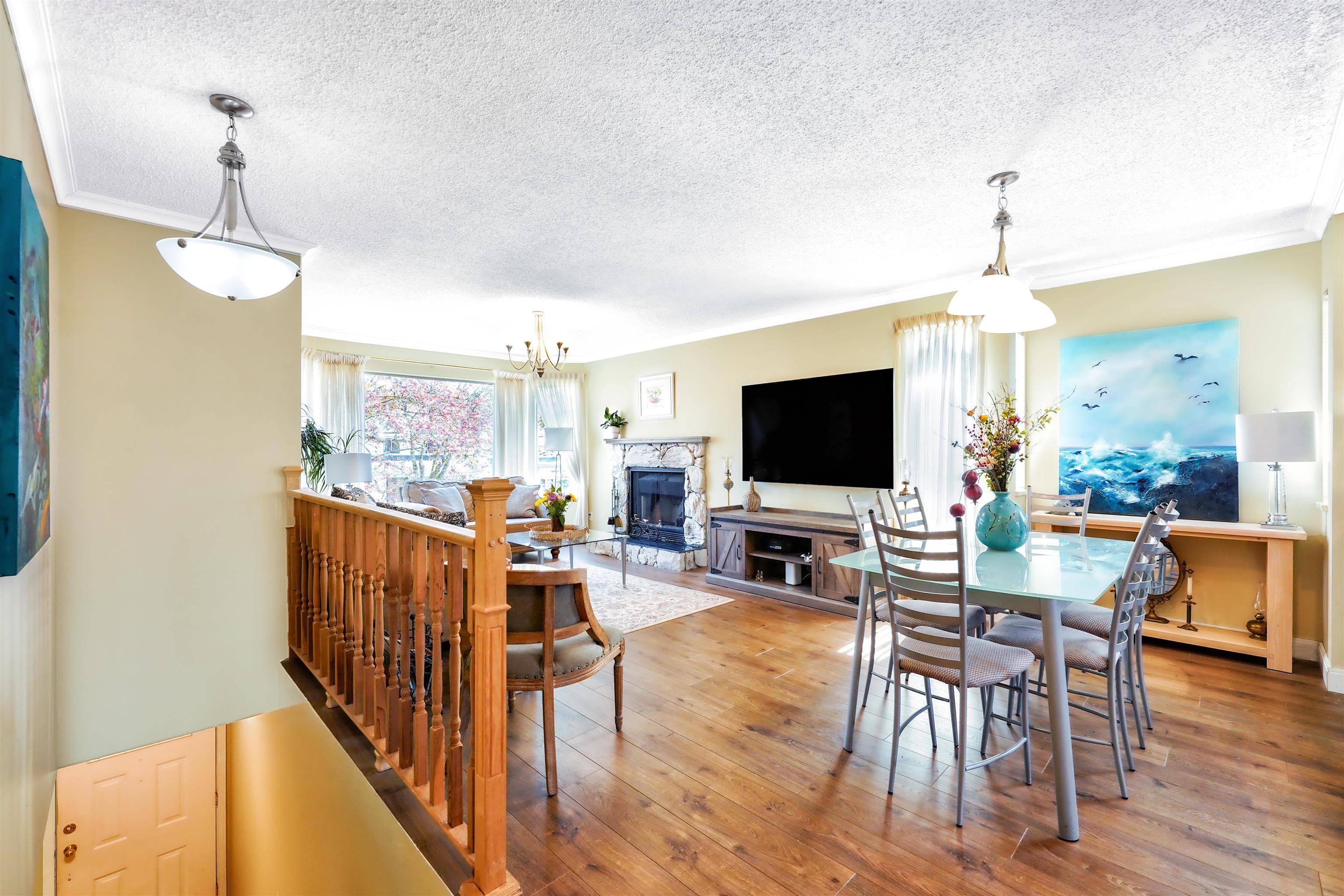 883 Nairn Court, North Vancouver, V7H 2S4 — photo 5