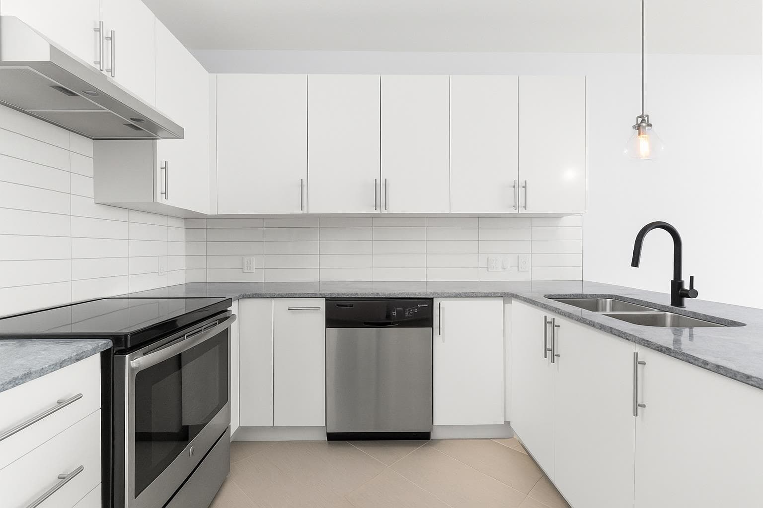 412 - 15956 86a Avenue, Surrey, V4N 6N8 — photo 4
