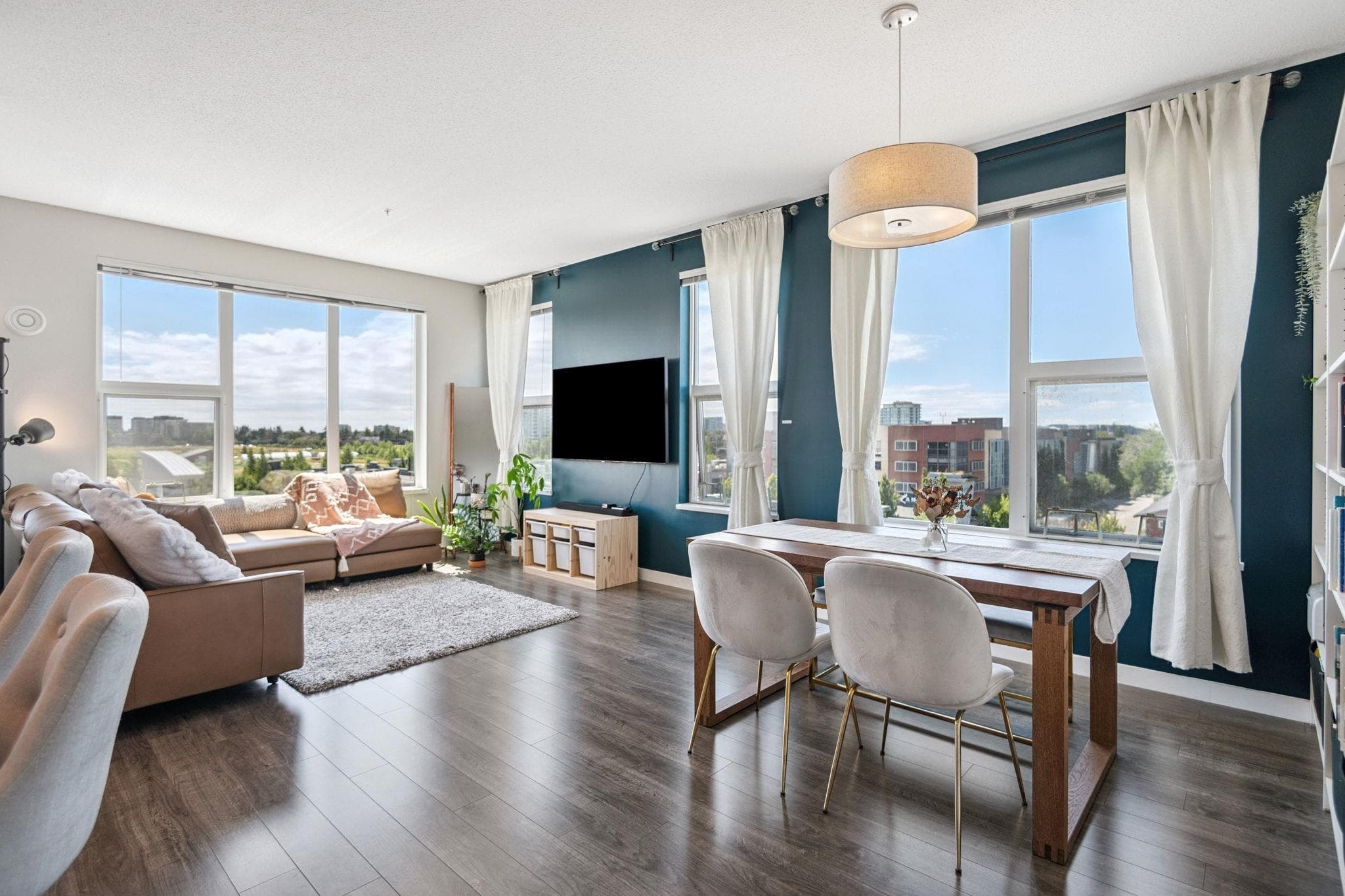 523 - 9311 Alexandra Road, Richmond