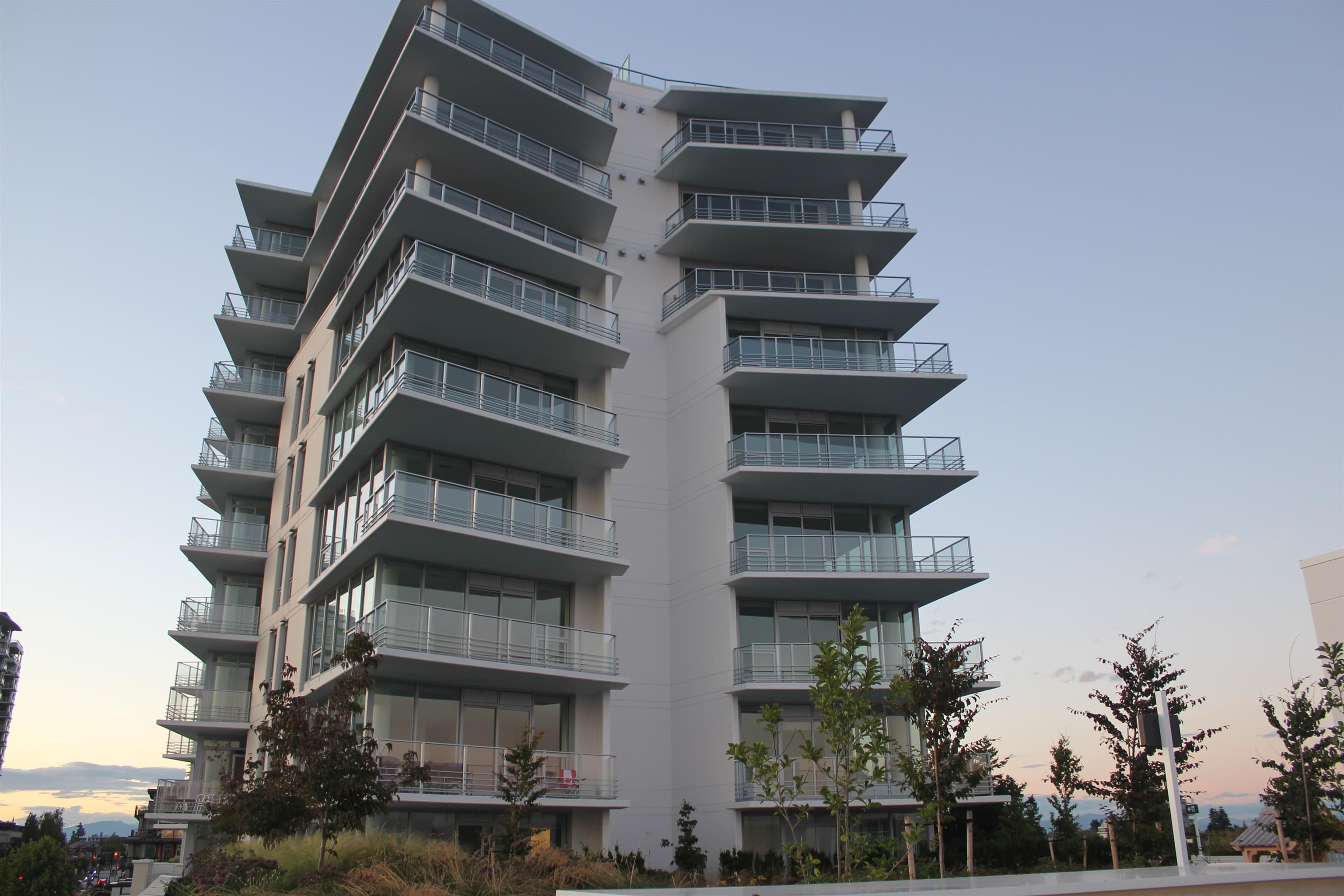 702 - 1342 Johnston Road, White Rock, V4B 0C7 — photo 4