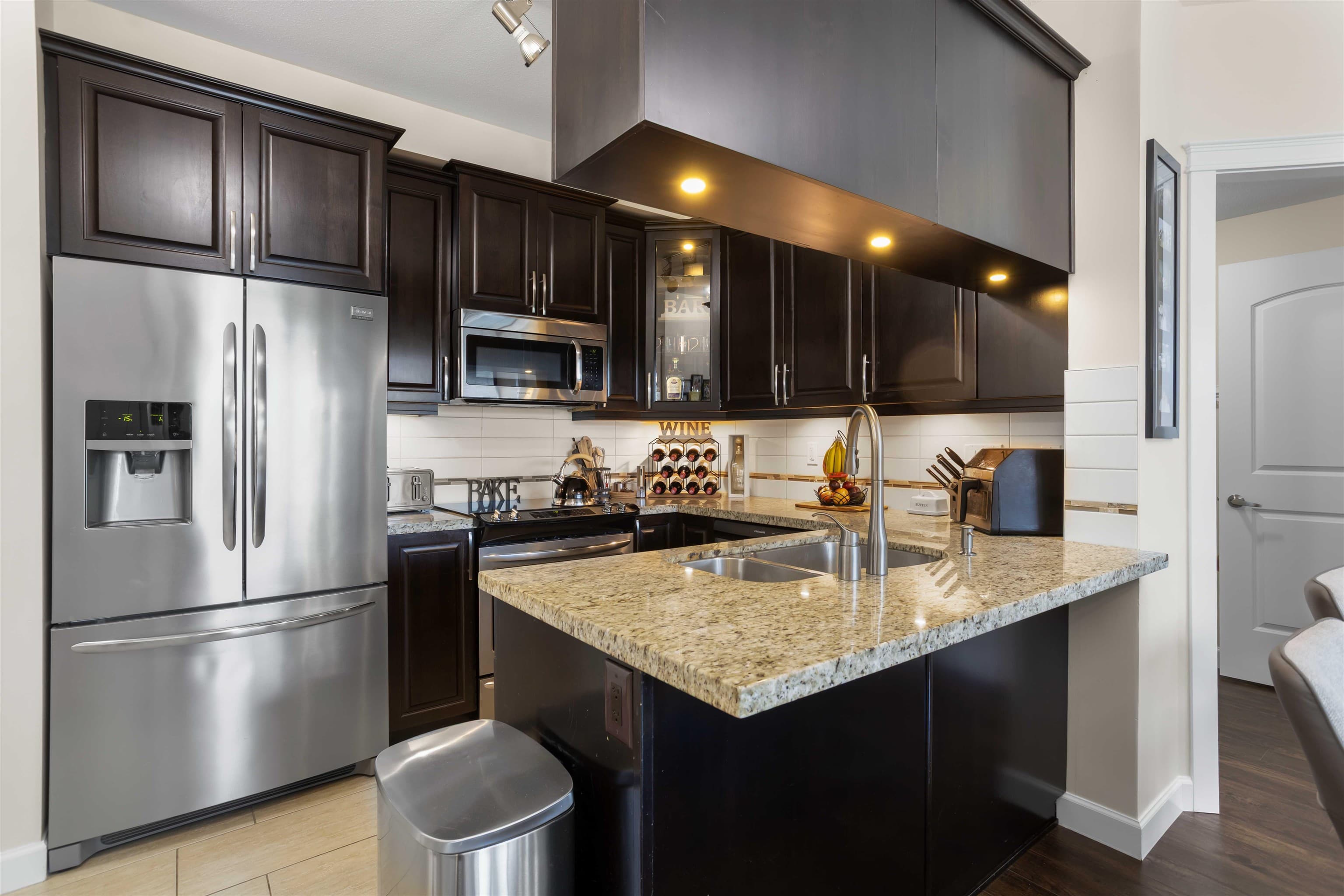 106 - 12655 190a Street, Pitt Meadows, V3Y 0E9 — photo 3