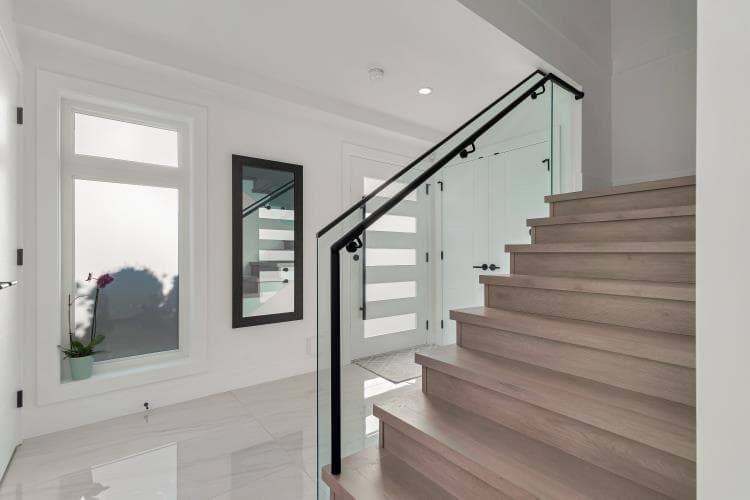 1012 Augusta Avenue, Burnaby, V5A 2V4 — photo 4