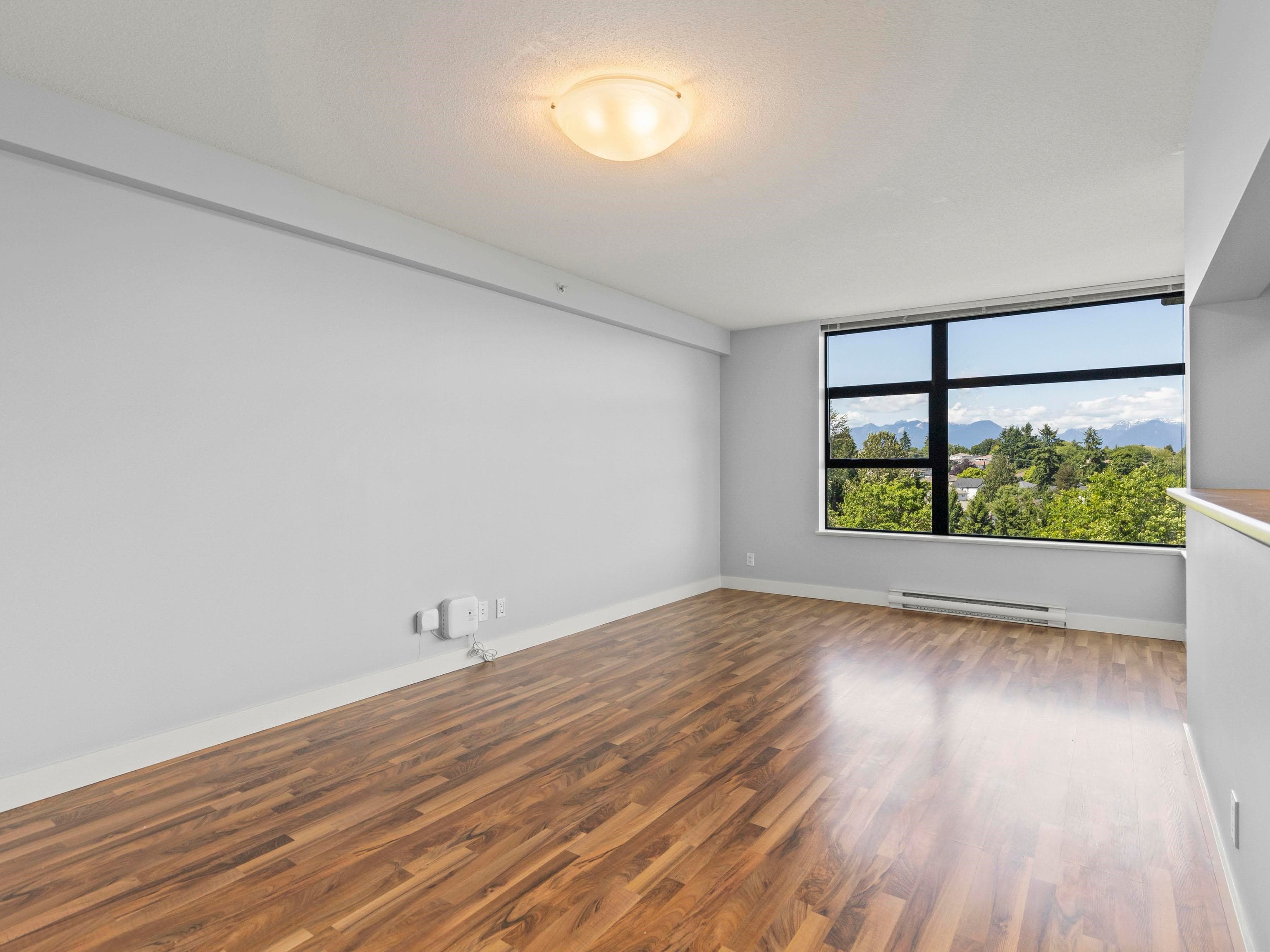 809 - 5380 Oben Street, Vancouver, V5R 6H7 — photo 3