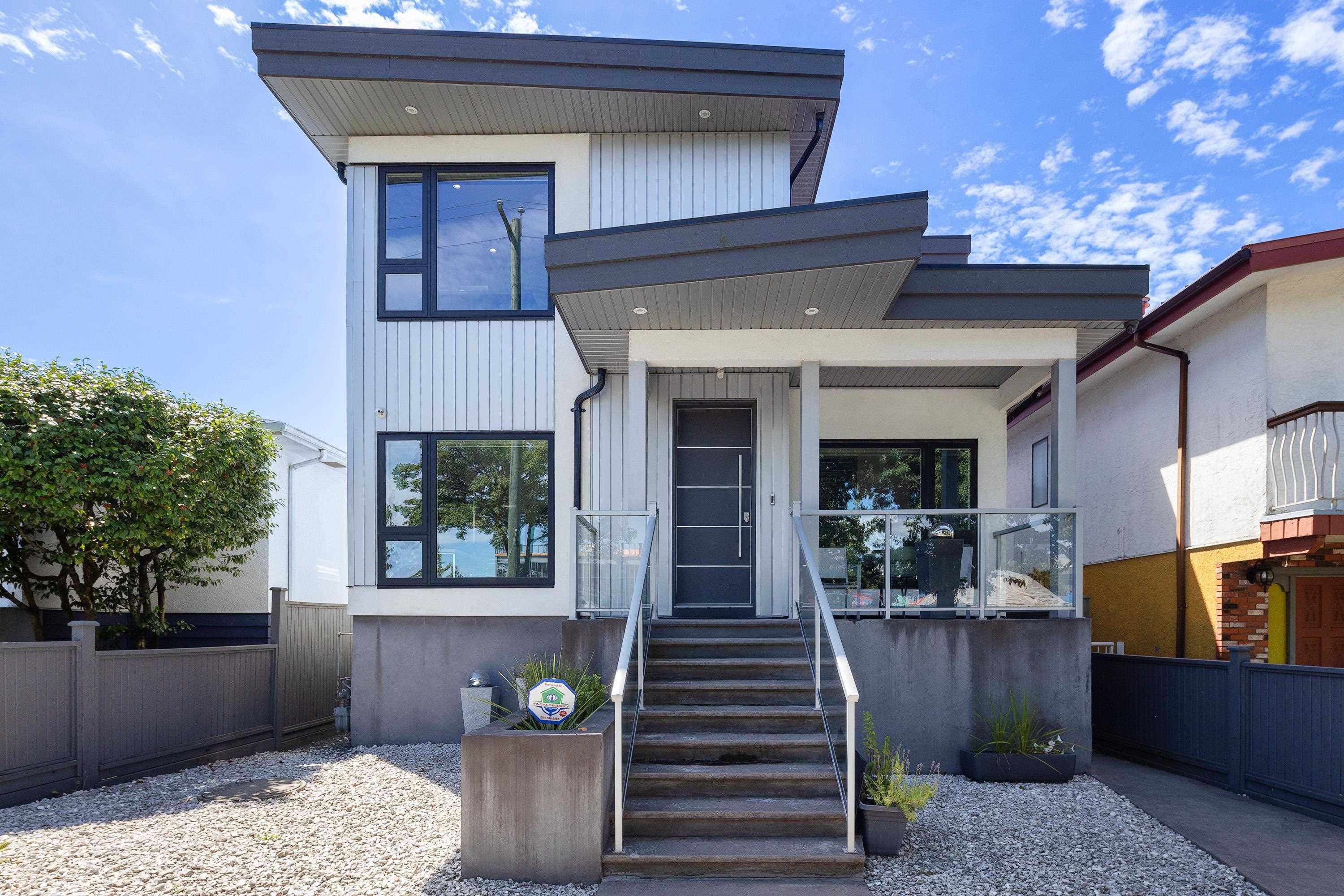 250 E 53rd Avenue, Vancouver