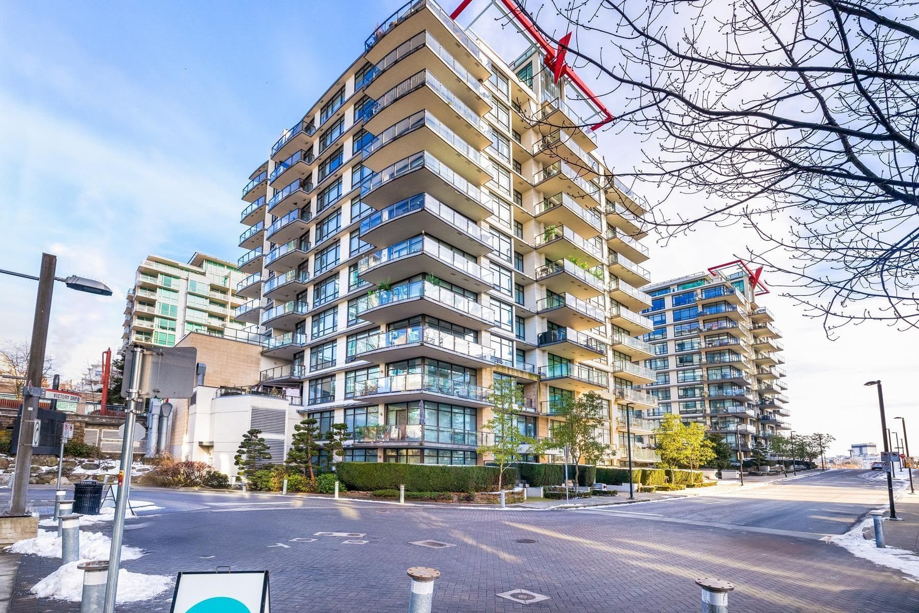 507 - 162 Victory Ship Way, North Vancouver, V7L 0B4 — photo 1