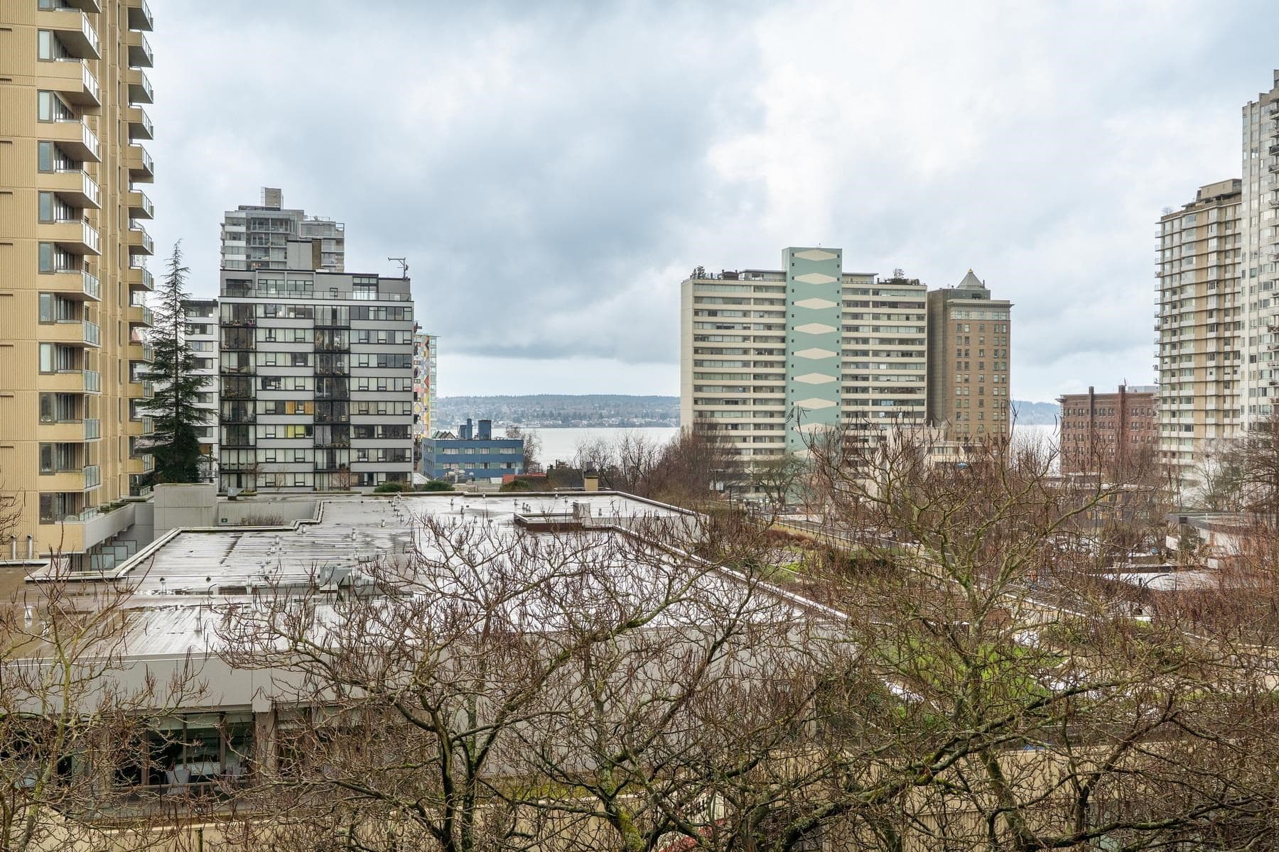603 - 1771 Nelson Street, Vancouver, V6G 1M6 — photo 2