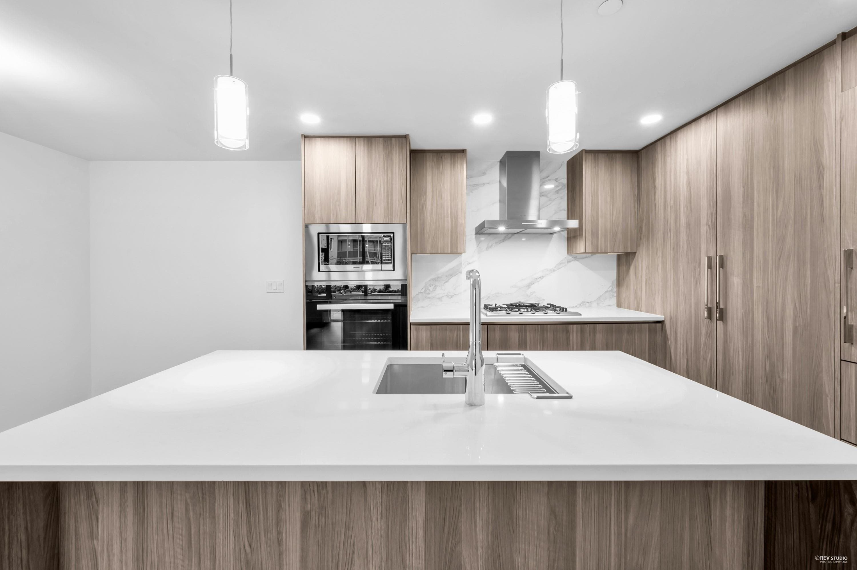 416 - 8611 Hazelbridge Way, Richmond, V6X 0W8 — photo 4