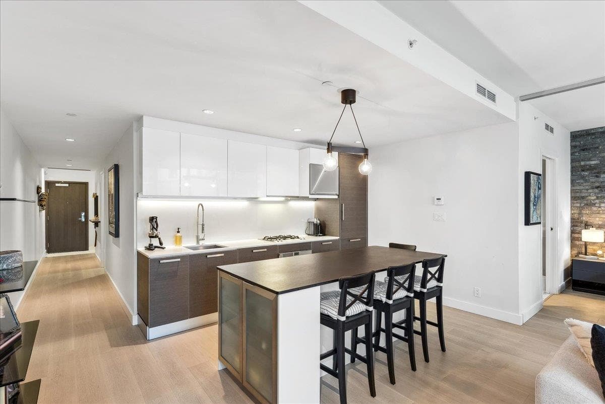 402 - 1477 W Pender Street, Vancouver, V6G 2S3 — photo 5