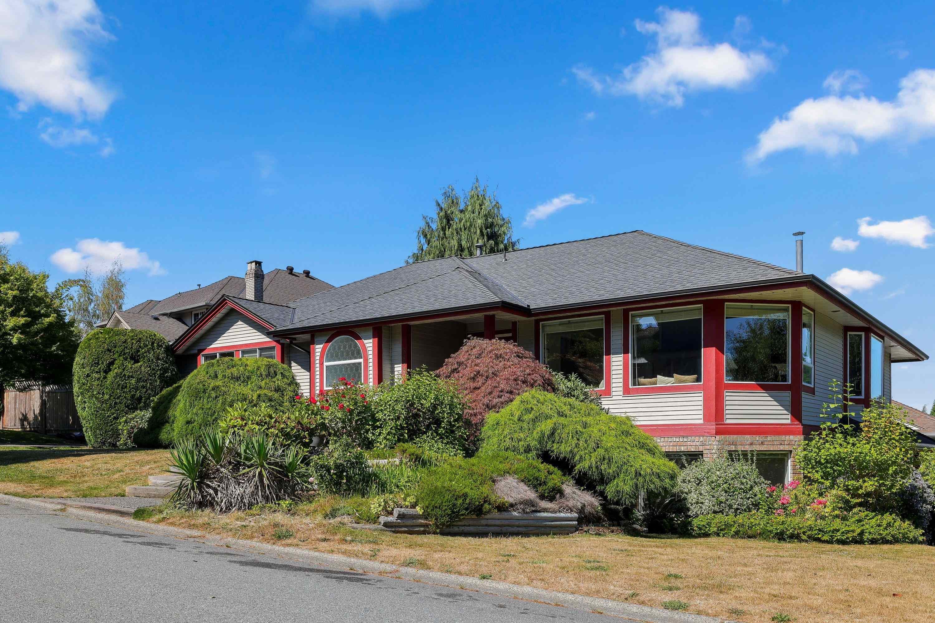 5826 190 Street, Surrey