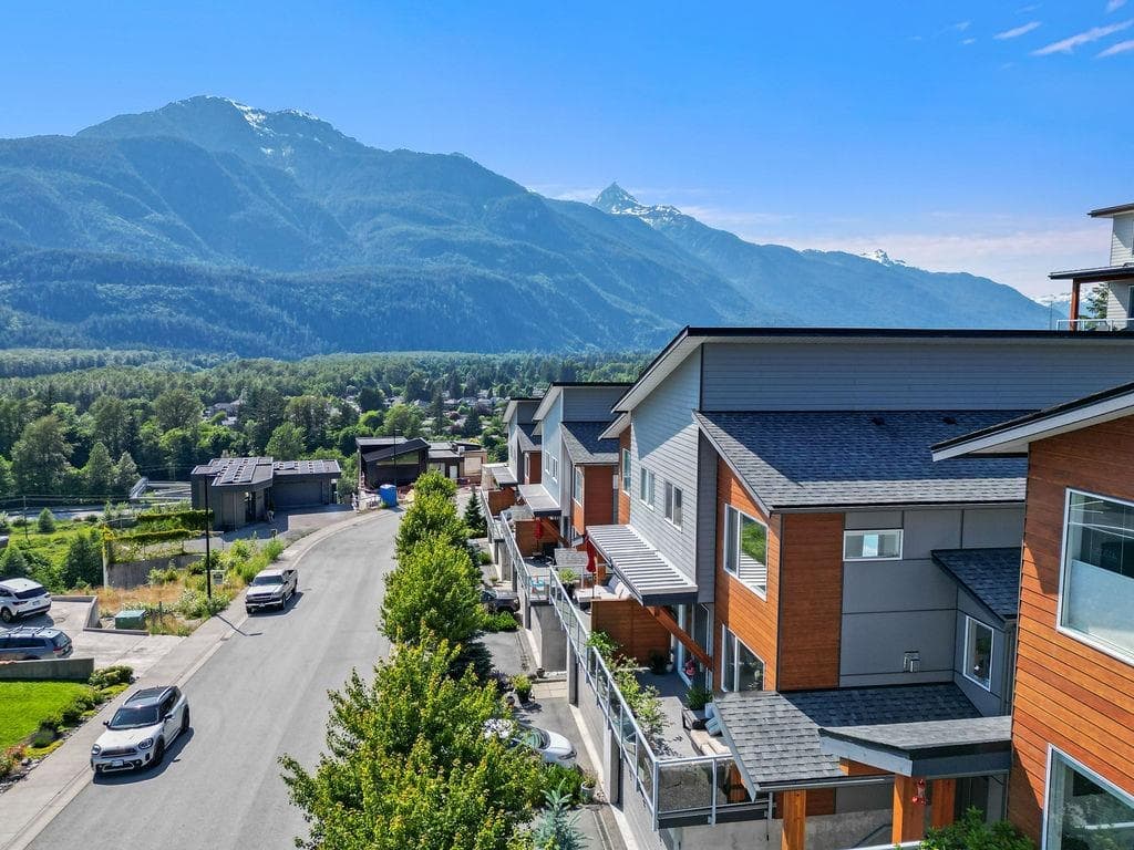 41320 Horizon Drive, Squamish, V8B 0Y7 — photo 3