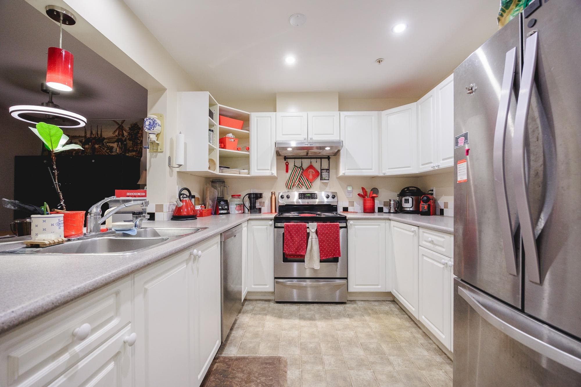 119 - 15210 Guildford Drive, Surrey, V3R 0X7 — photo 5