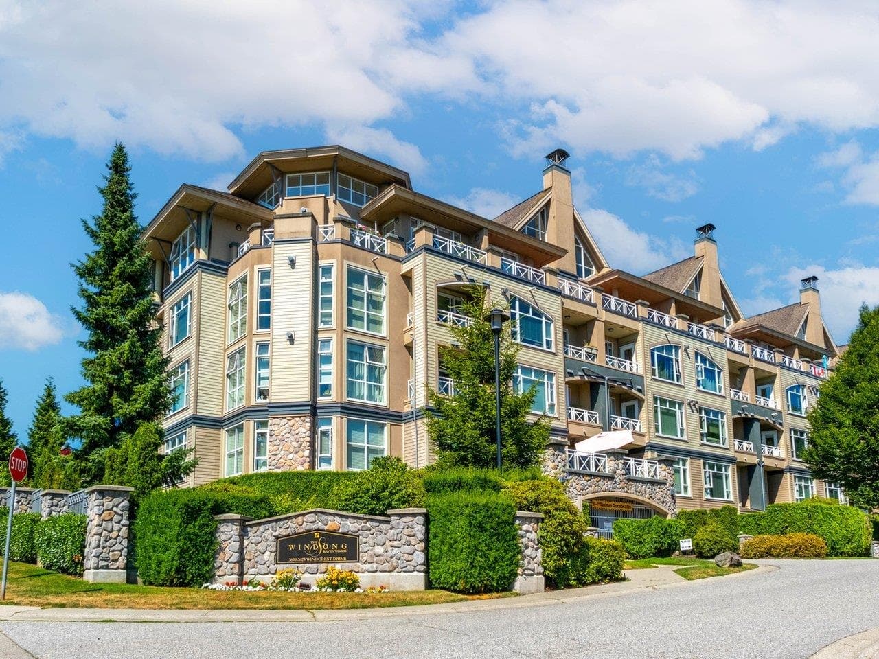 204 - 3600 Windcrest Drive, North Vancouver, V7G 2S5 — photo 4