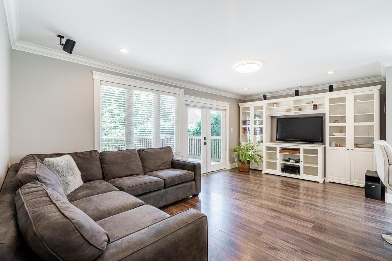 10244 Main Street, Delta, V4C 7H3 — photo 5