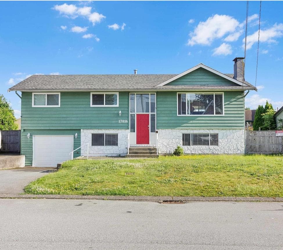 17816 59 Avenue, Surrey