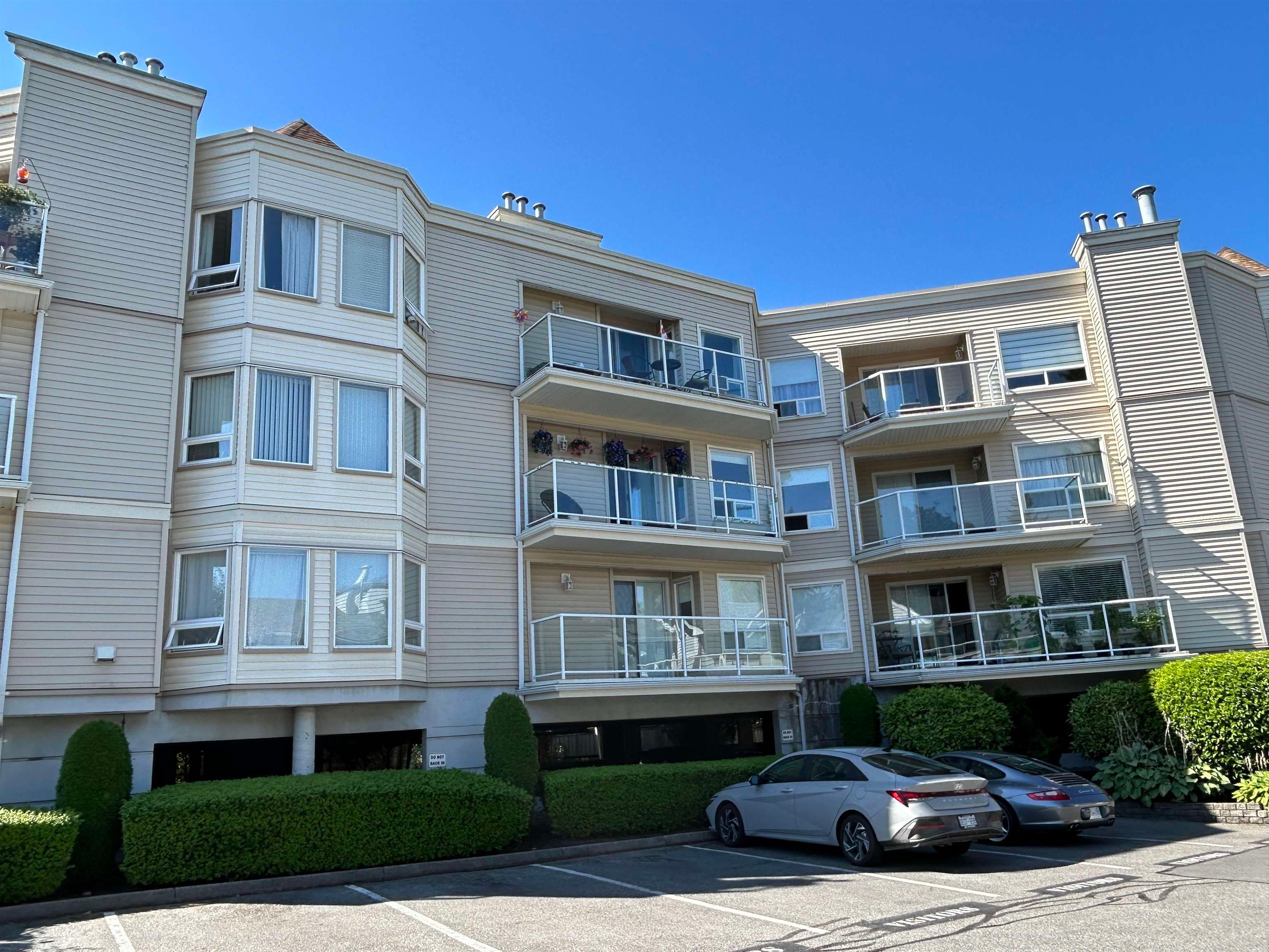 305 - 9295 122 Street, Surrey, V3V 4L4 — photo 4