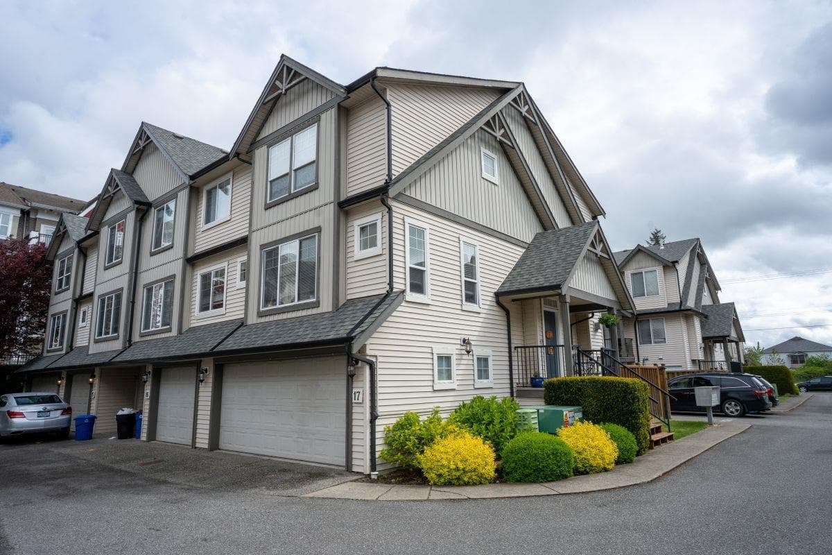 17 - 8917 Edward Street, Chilliwack, V2P 4E2 — photo 1