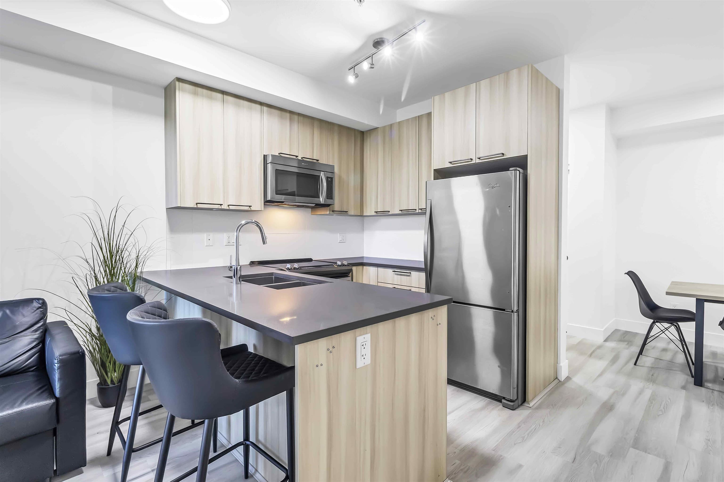 101 - 15628 104 Avenue, Surrey, V4N 2J3 — photo 4